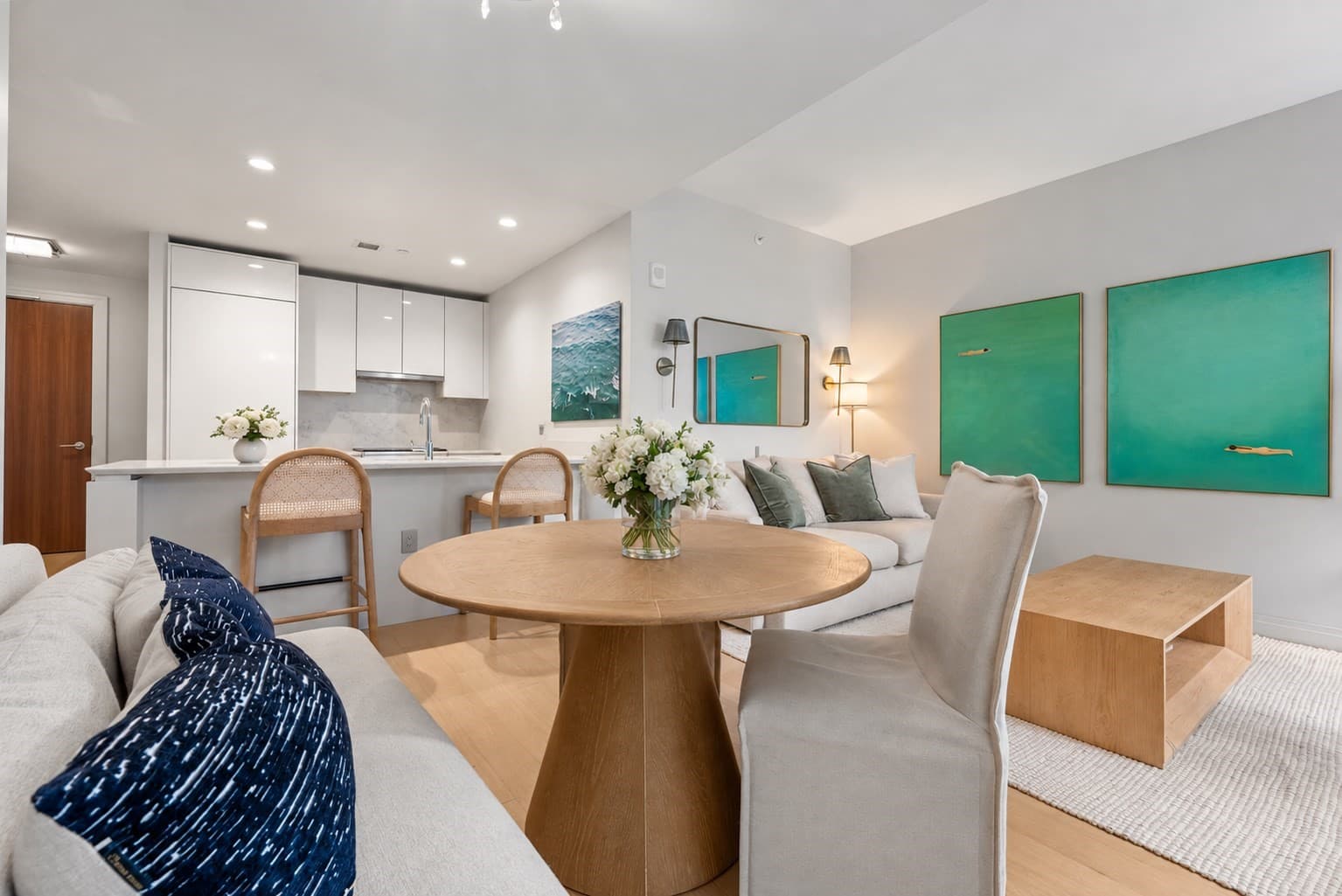 Condominium at 133 Seaport Boulevard # 1215, Boston MA 02210, Boston, photo 3 of 38