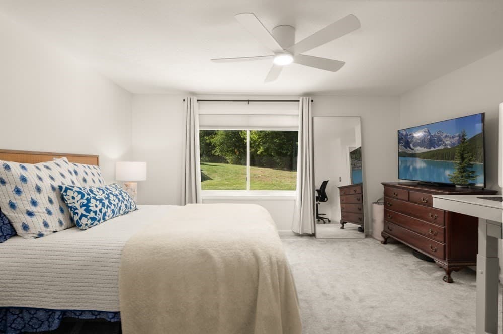 Condominium at 23 Stone Ridge Rd # 23, Franklin MA 02038, Franklin, photo 23 of 39
