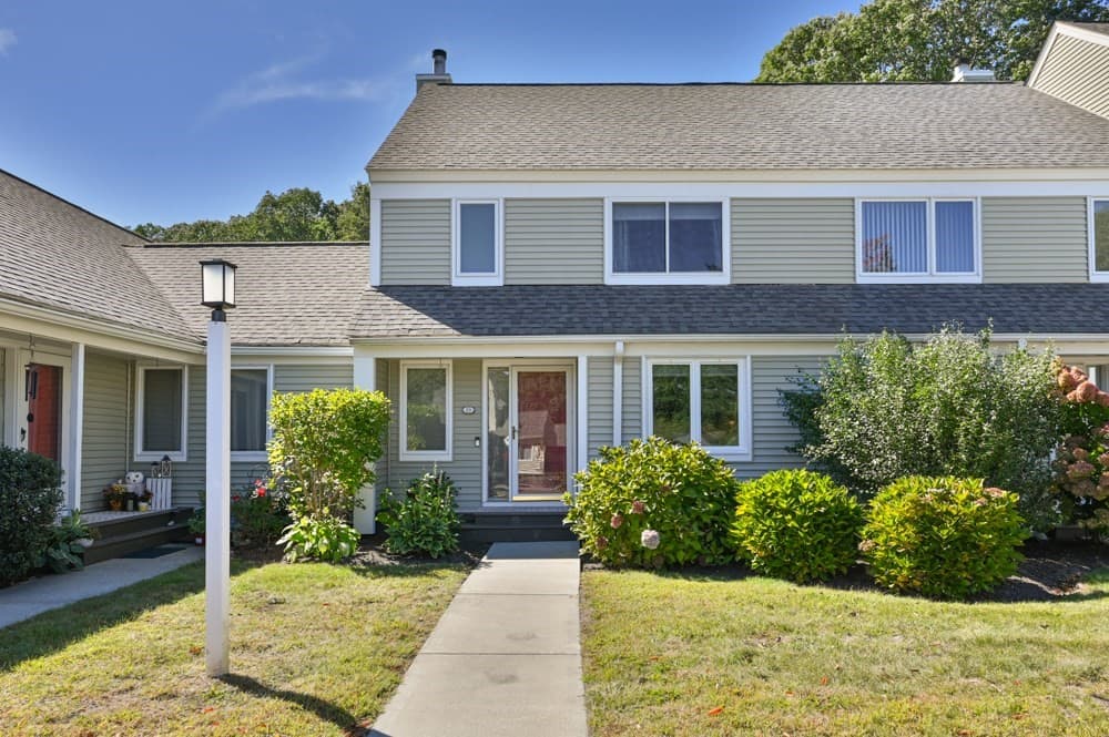 23 Stone Ridge Rd # 23, Franklin MA 02038