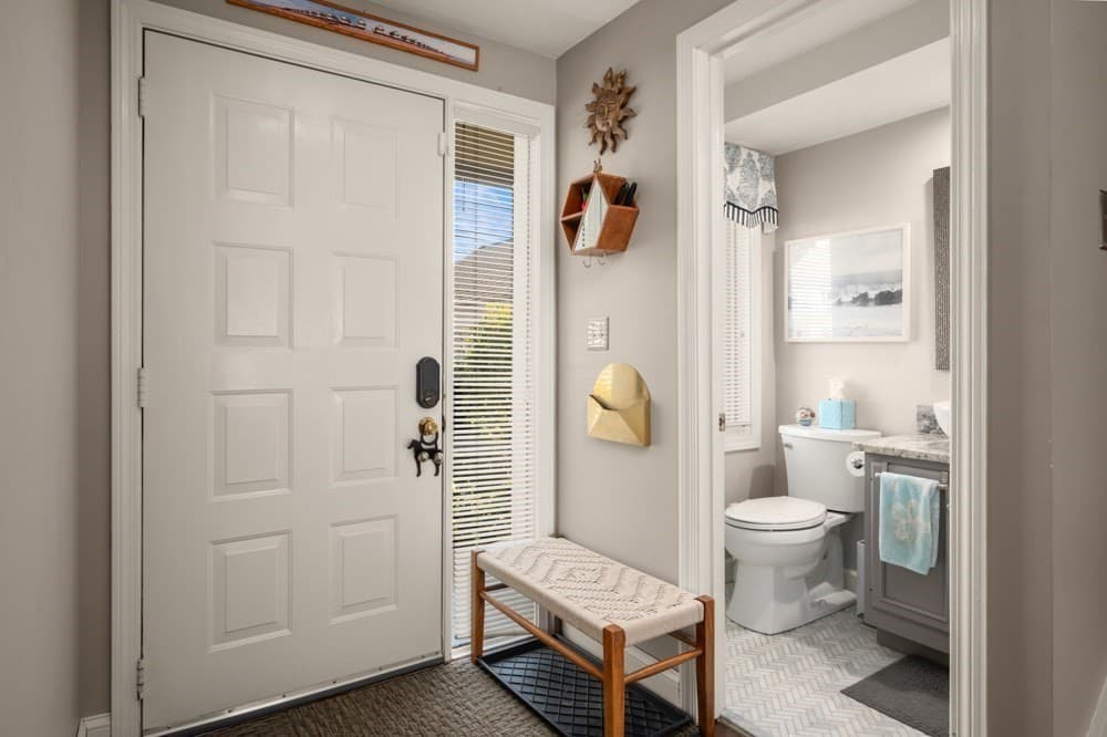 Condominium at 23 Stone Ridge Rd # 23, Franklin MA 02038, Franklin, photo 5 of 39