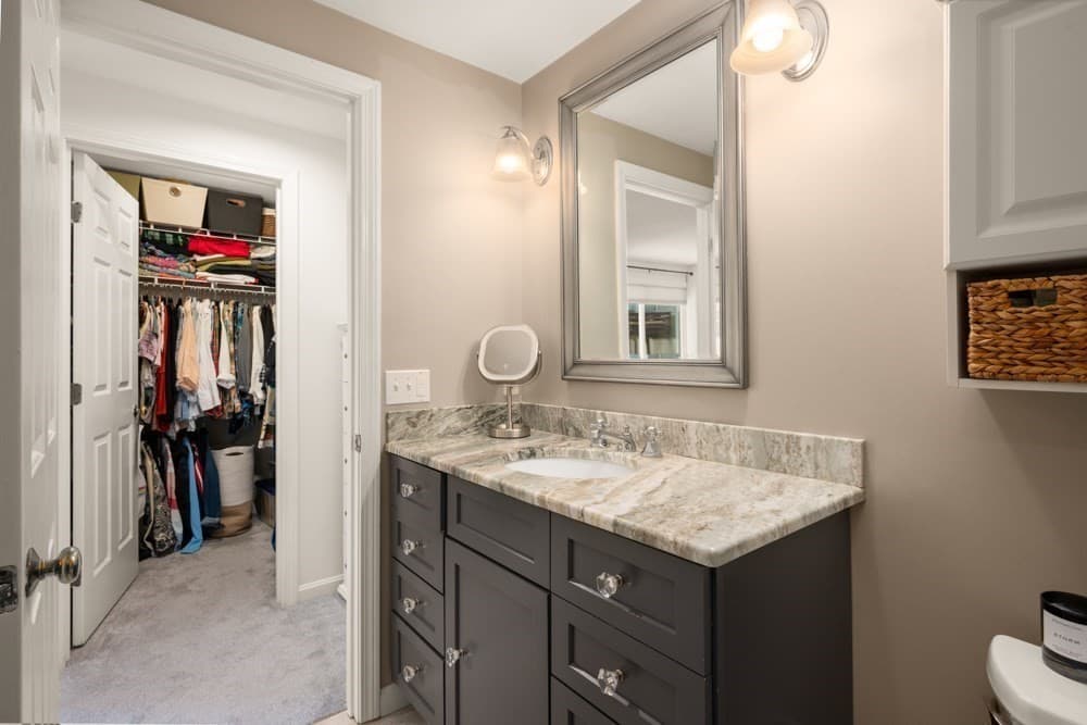 Condominium at 23 Stone Ridge Rd # 23, Franklin MA 02038, Franklin, photo 24 of 39