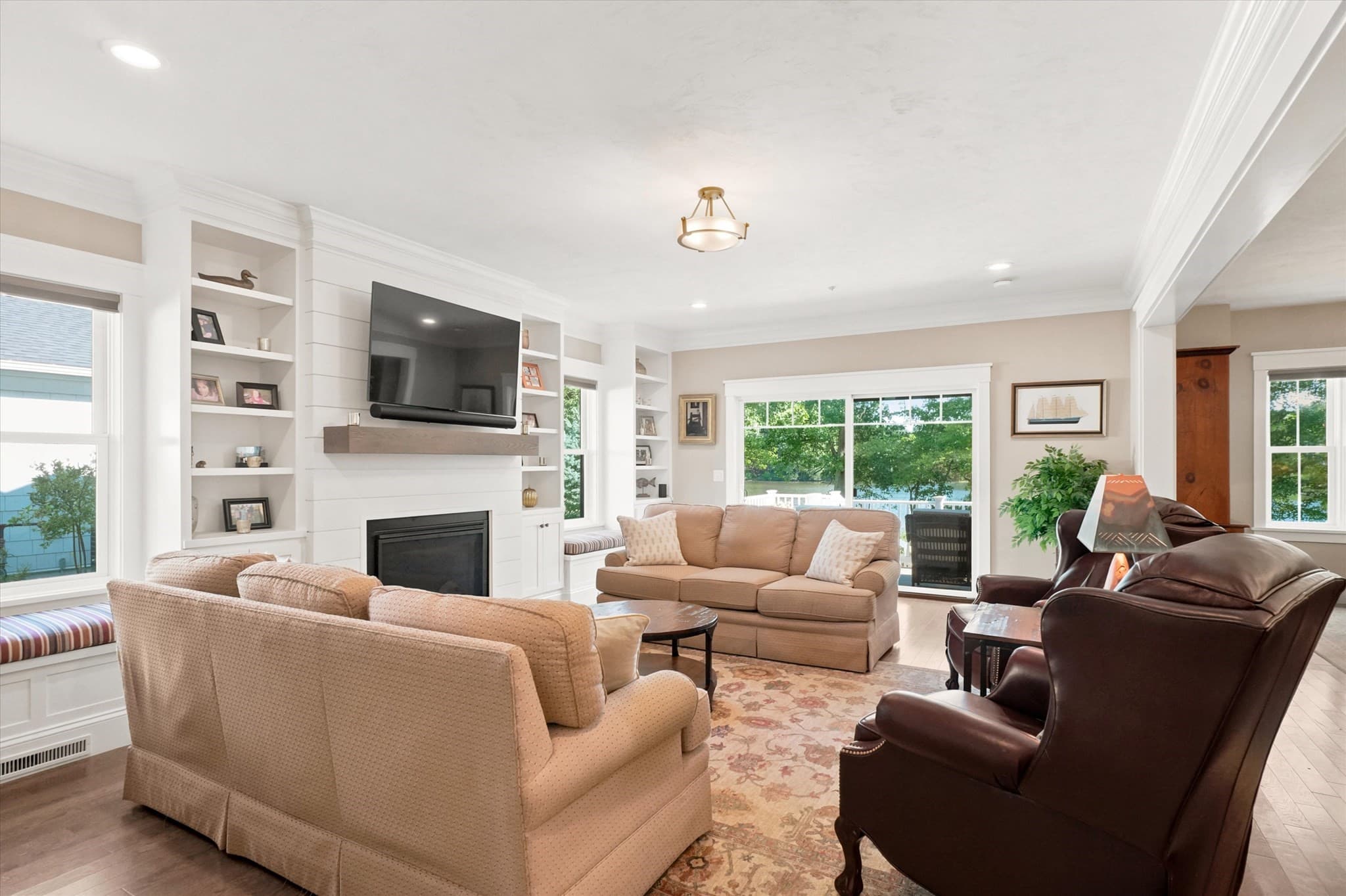 Condominium at 48 Cutter # 48, Amesbury MA 01913, Amesbury, photo 6 of 39