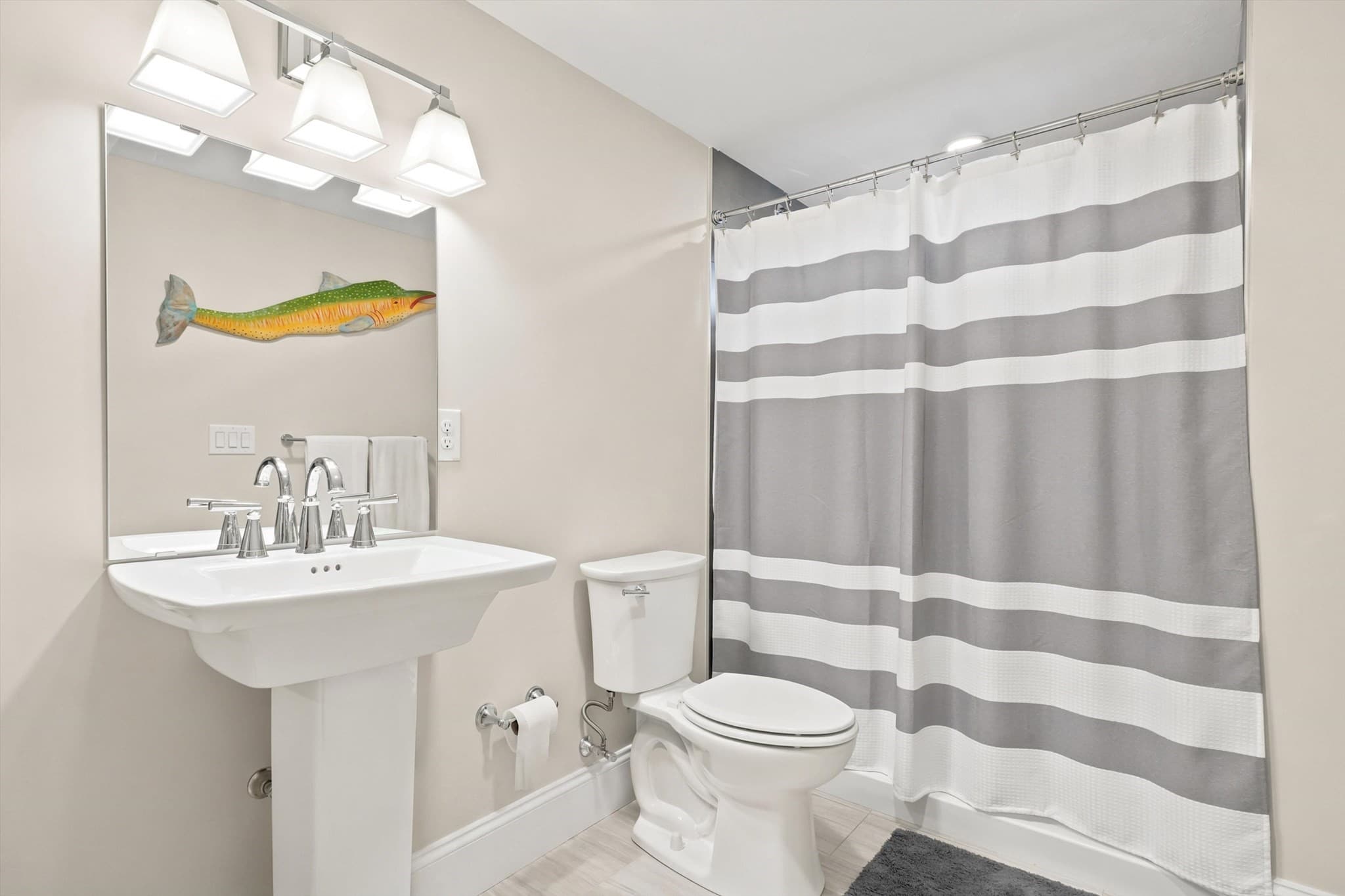 Condominium at 48 Cutter # 48, Amesbury MA 01913, Amesbury, photo 26 of 39