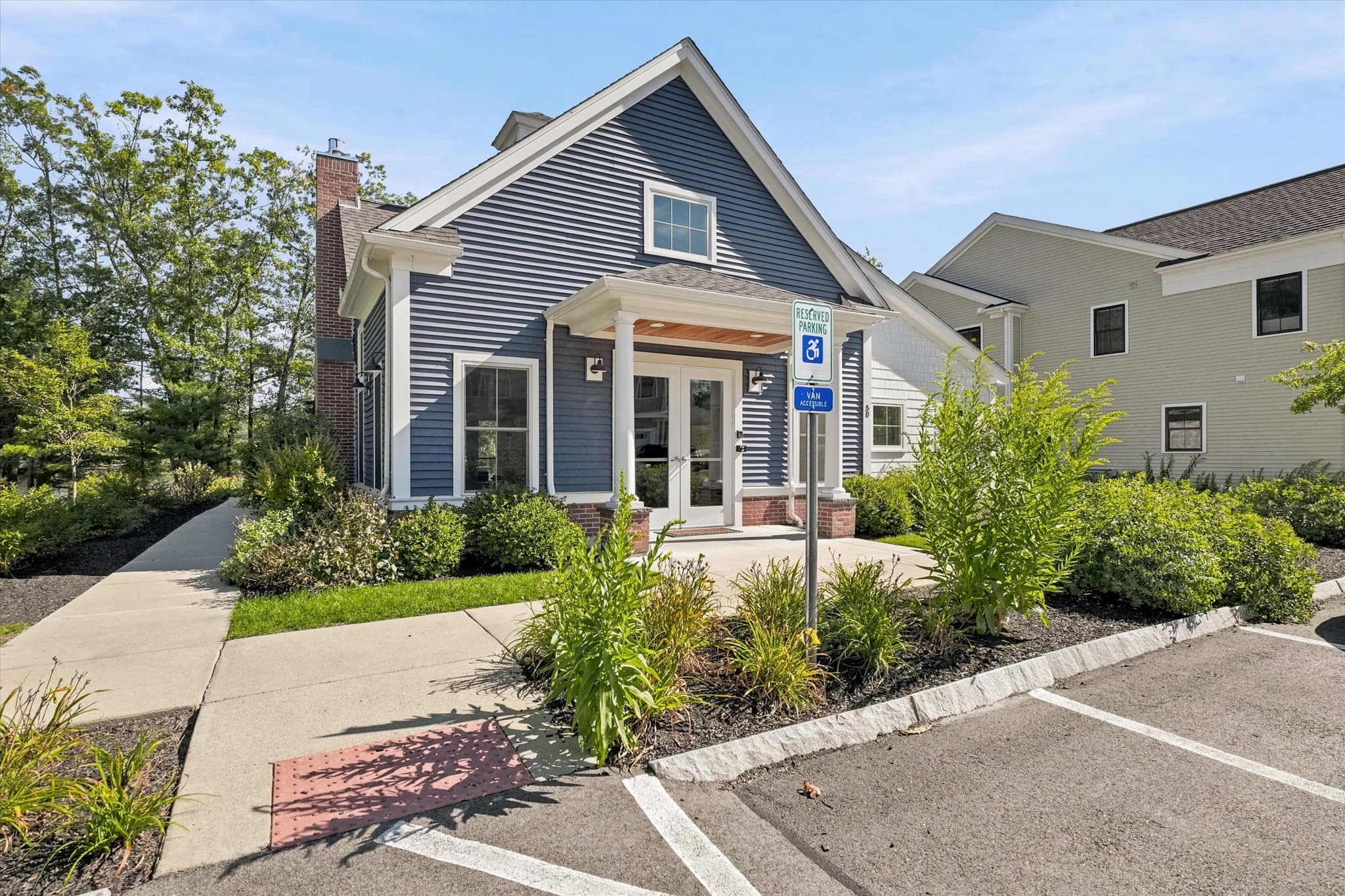 Condominium at 48 Cutter # 48, Amesbury MA 01913, Amesbury, photo 33 of 39