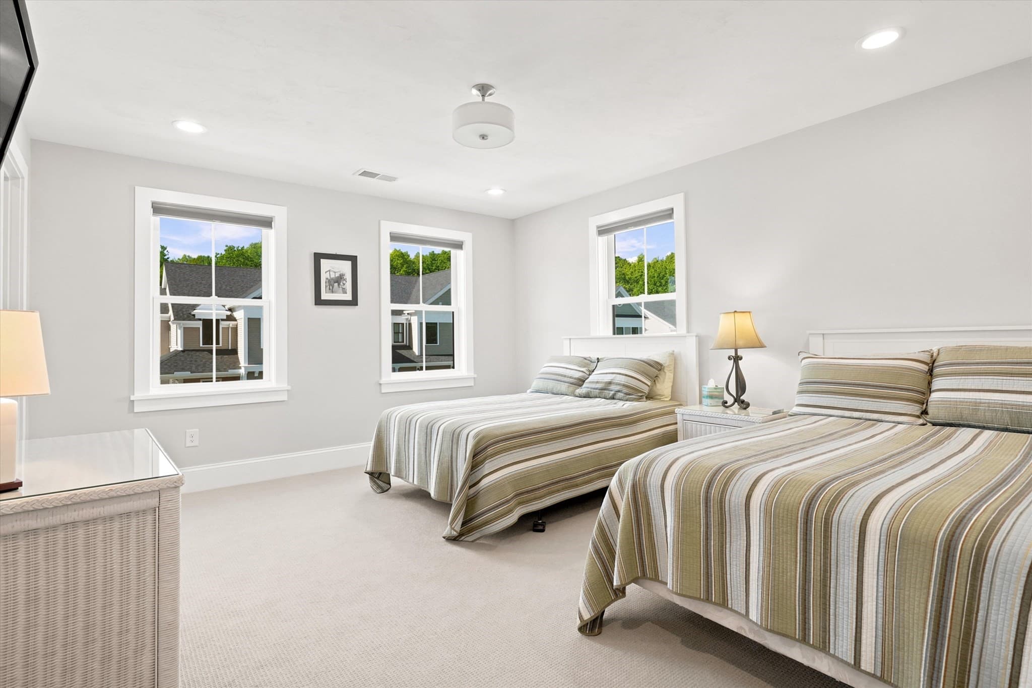 Condominium at 48 Cutter # 48, Amesbury MA 01913, Amesbury, photo 18 of 39