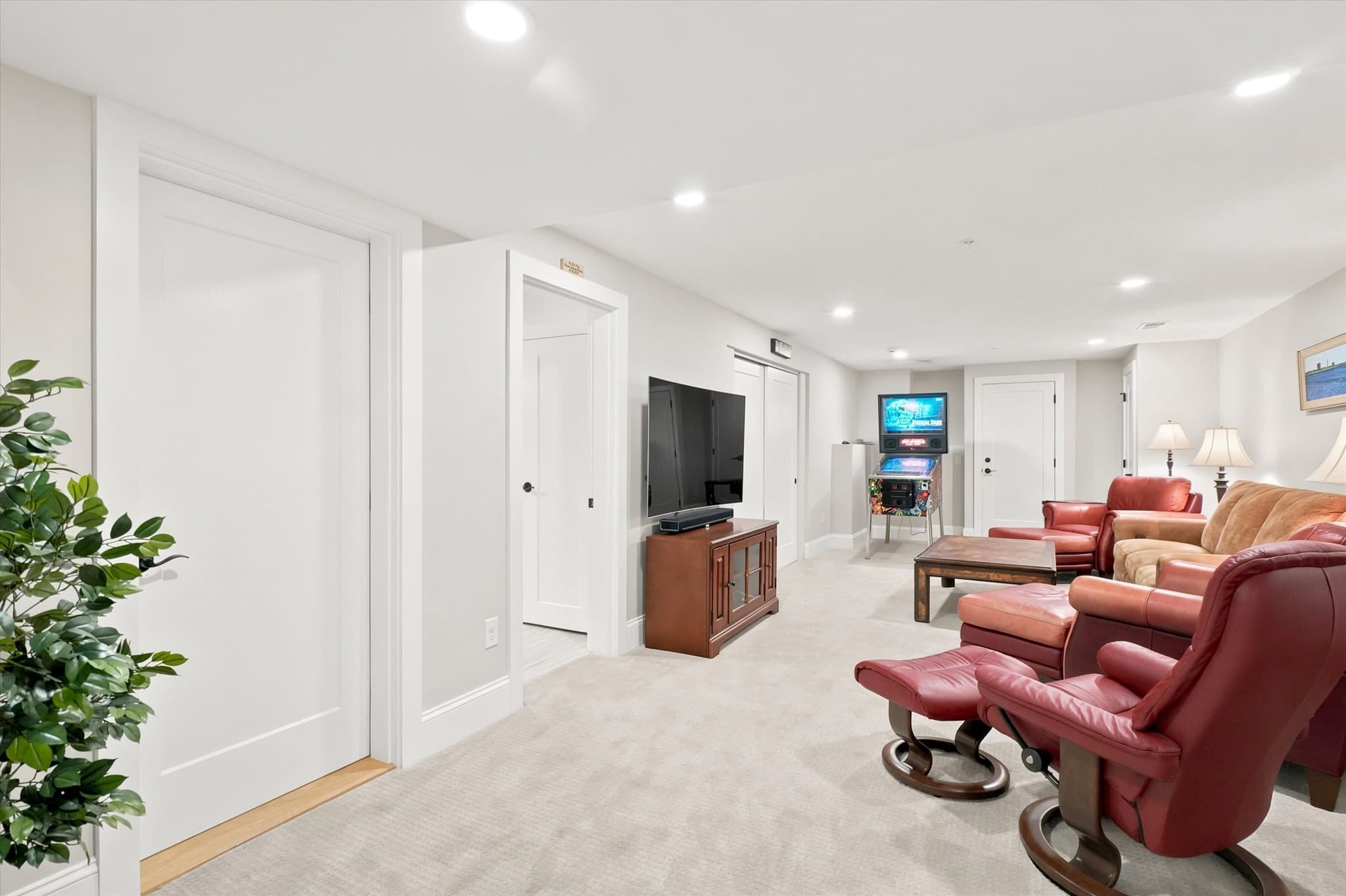 Condominium at 48 Cutter # 48, Amesbury MA 01913, Amesbury, photo 25 of 39
