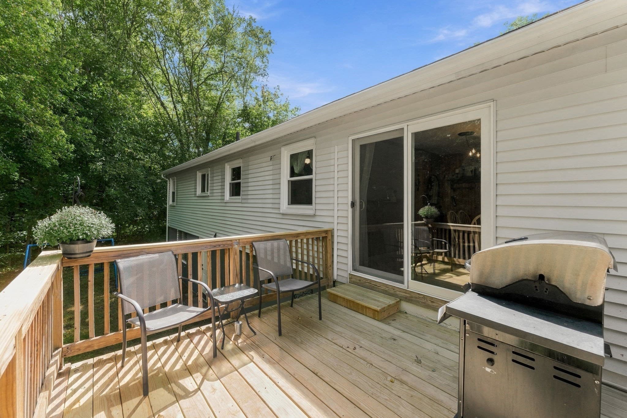 Single Family Residence at 418 Millville Rd, Uxbridge MA 01569, Uxbridge, photo 36 of 41