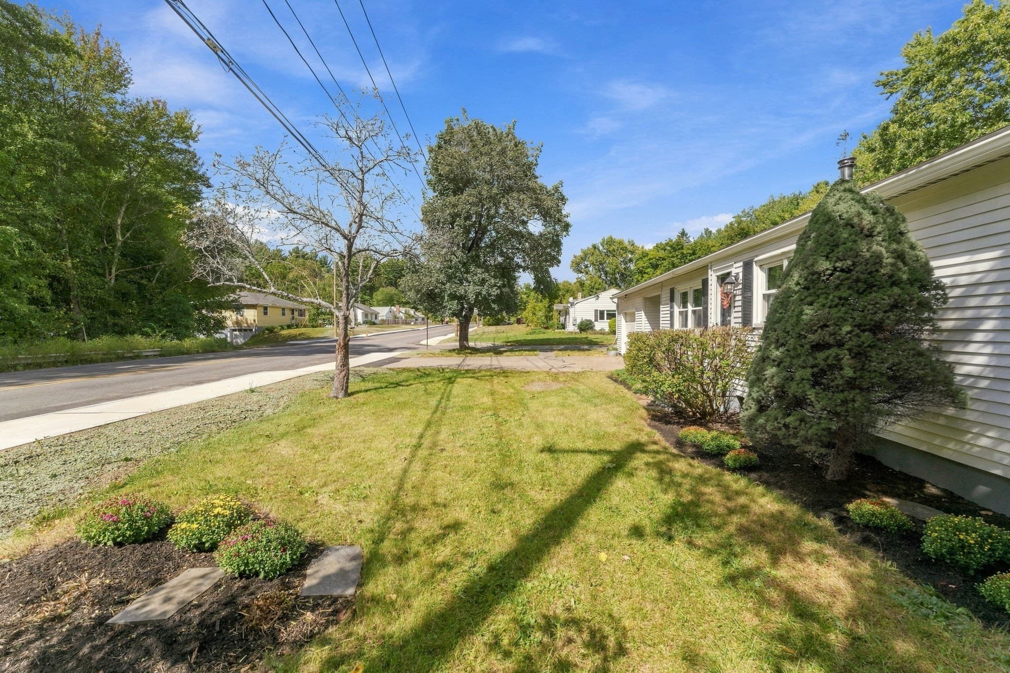 Single Family Residence at 418 Millville Rd, Uxbridge MA 01569, Uxbridge, photo 30 of 41