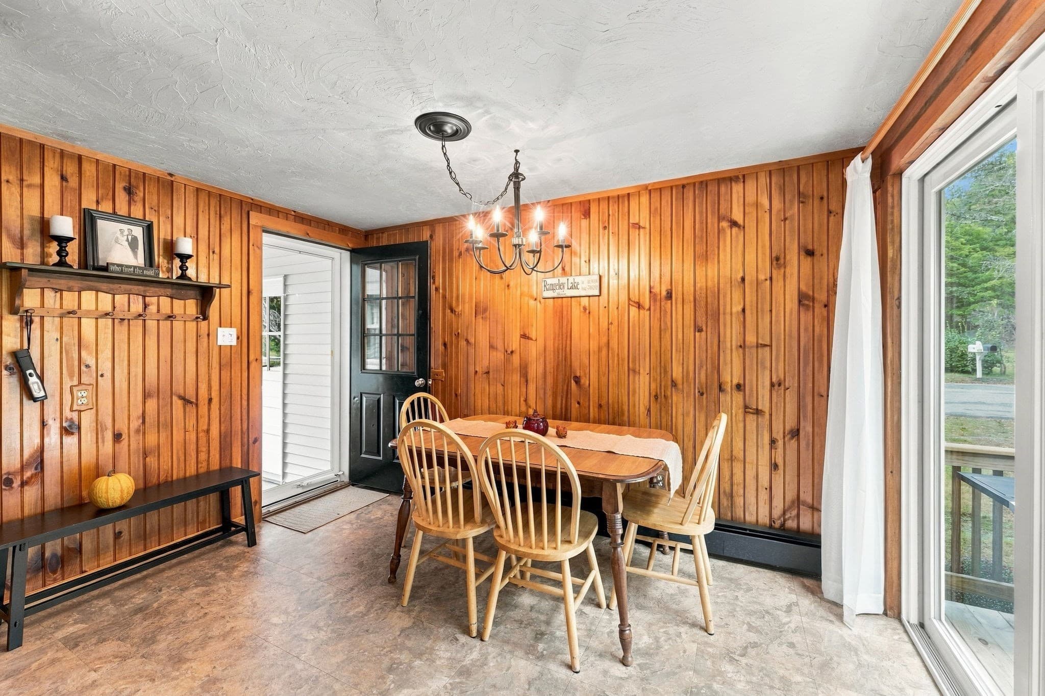 Single Family Residence at 418 Millville Rd, Uxbridge MA 01569, Uxbridge, photo 14 of 41