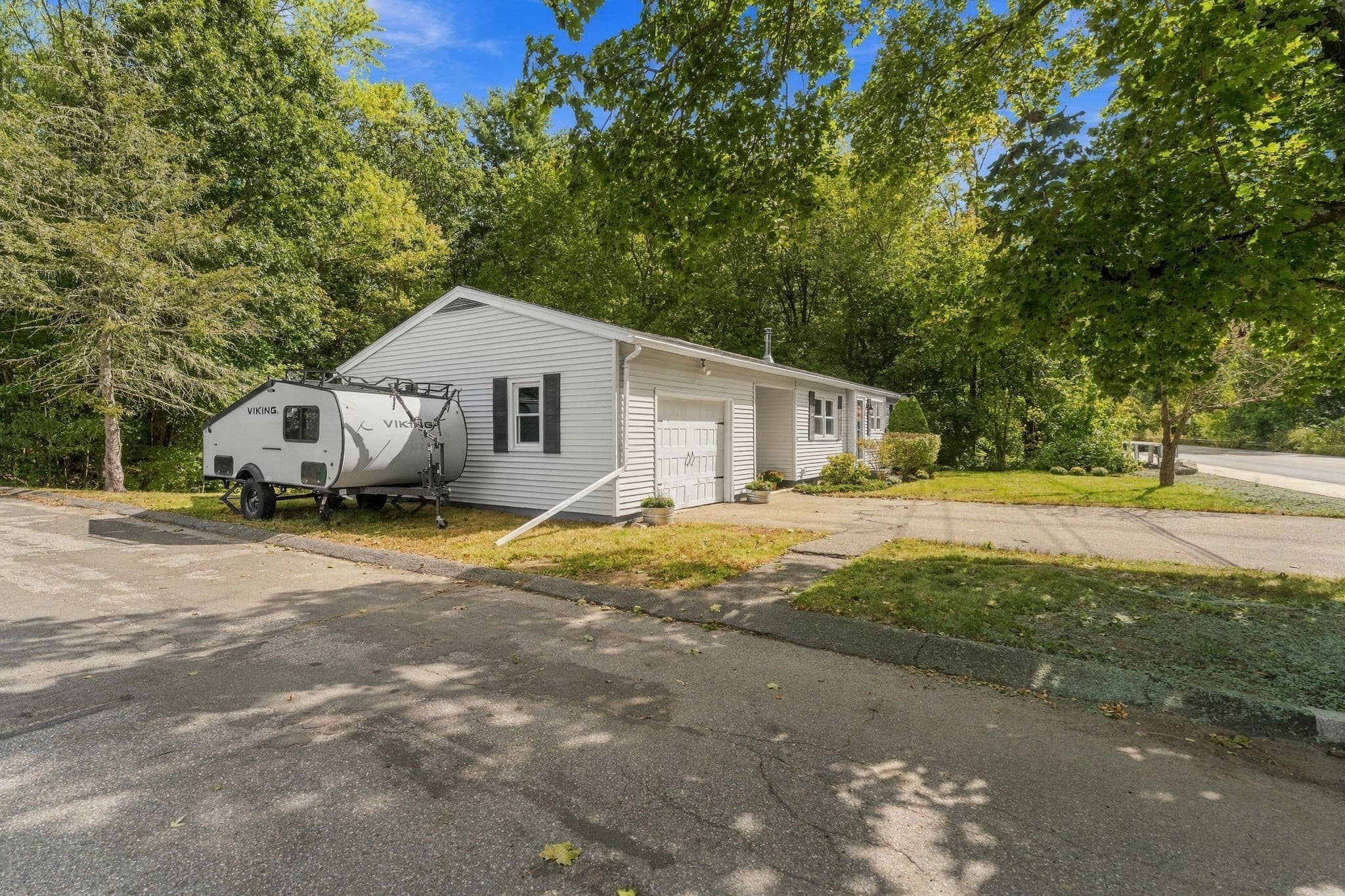 Single Family Residence at 418 Millville Rd, Uxbridge MA 01569, Uxbridge, photo 40 of 41