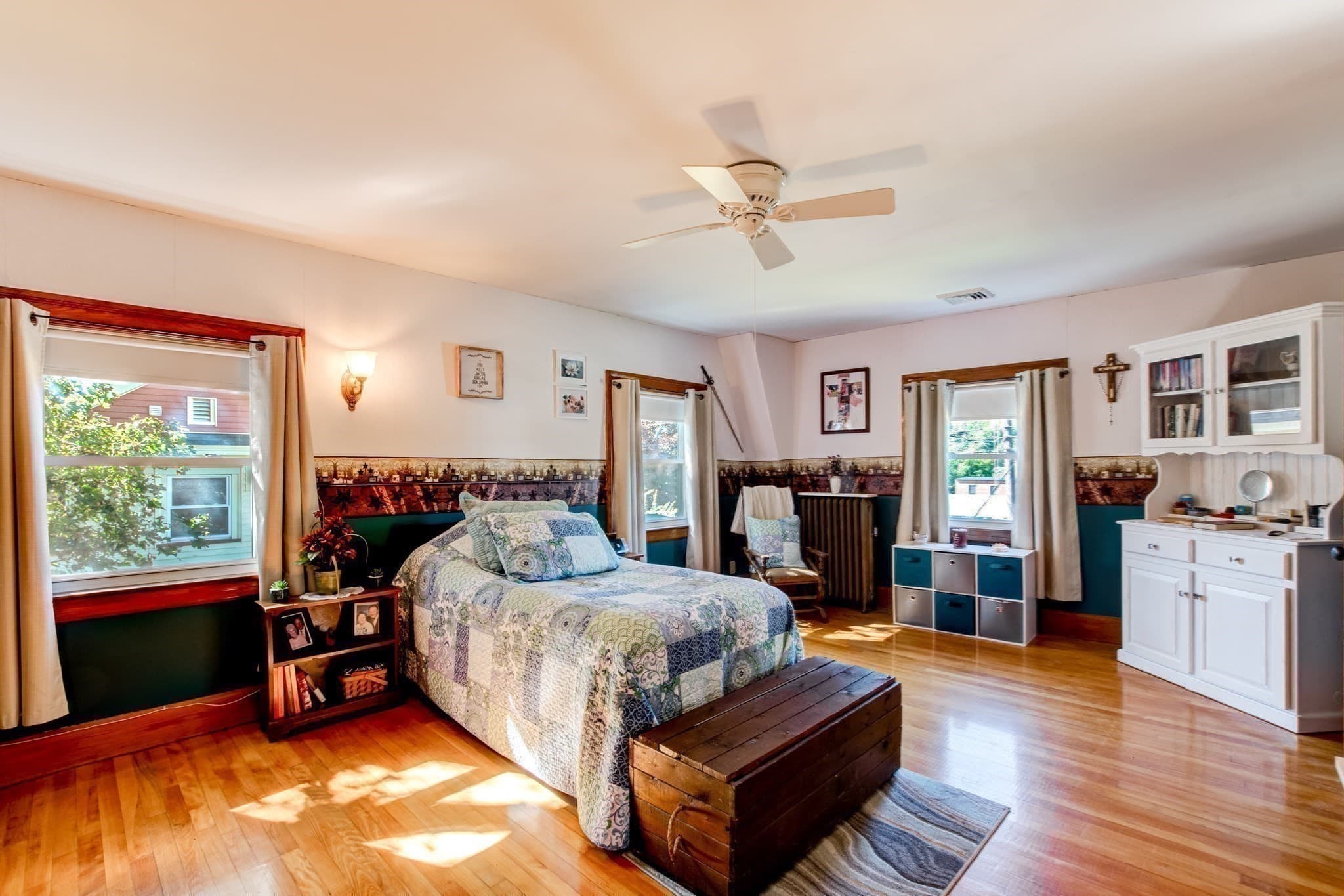 Single Family Residence at 246 Chestnut Street, Gardner MA 01440, Gardner, photo 23 of 38
