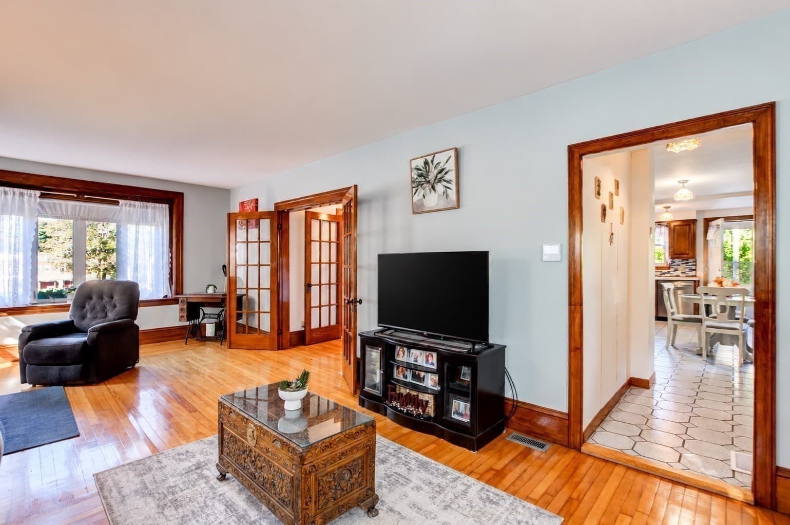 Single Family Residence at 246 Chestnut Street, Gardner MA 01440, Gardner, photo 12 of 38