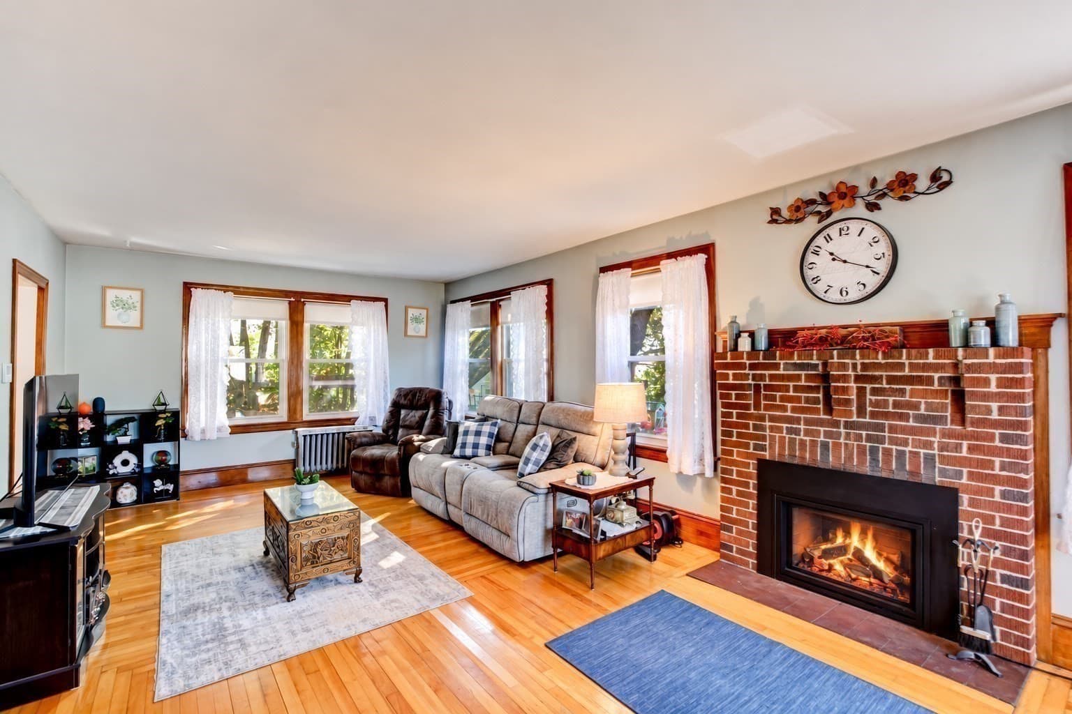 Single Family Residence at 246 Chestnut Street, Gardner MA 01440, Gardner, photo 15 of 38