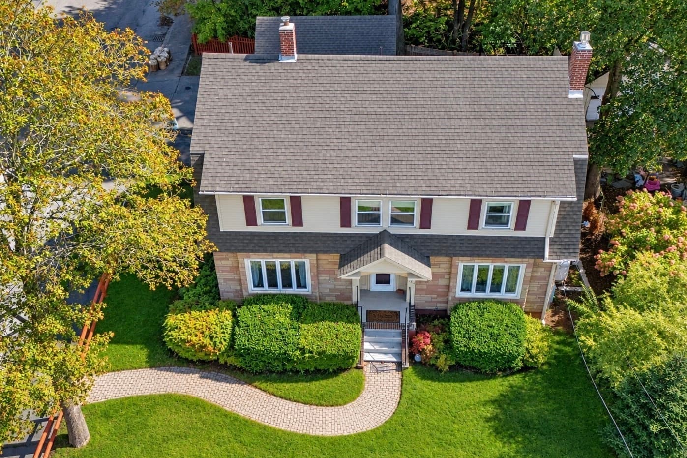 Single Family Residence at 246 Chestnut Street, Gardner MA 01440, Gardner, photo 4 of 38