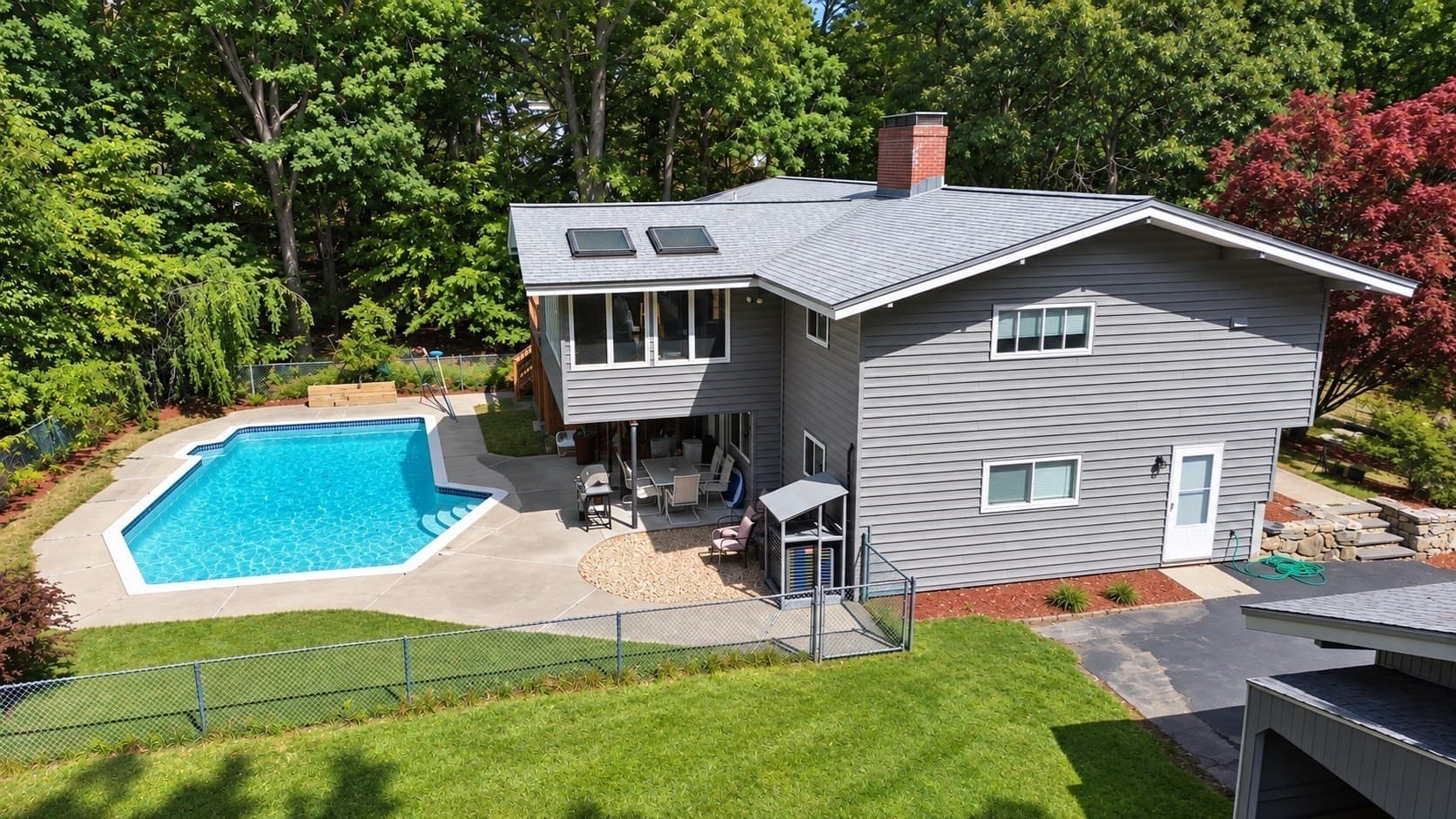 80 Winter St, Ashland MA 01721