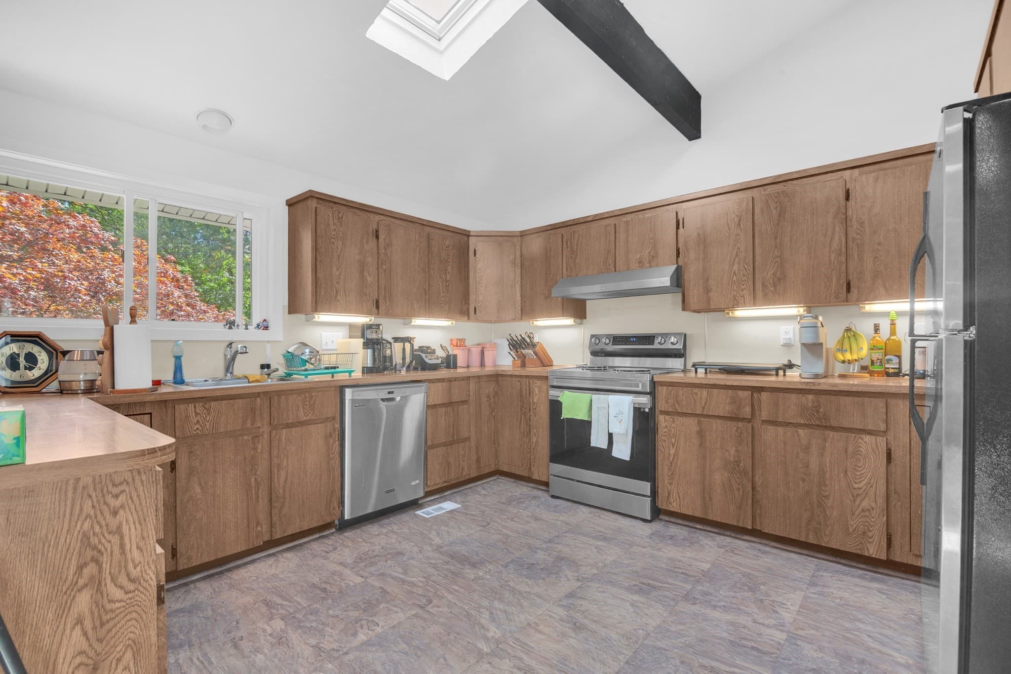 Single Family Residence at 80 Winter St, Ashland MA 01721, Ashland, photo 18 of 39