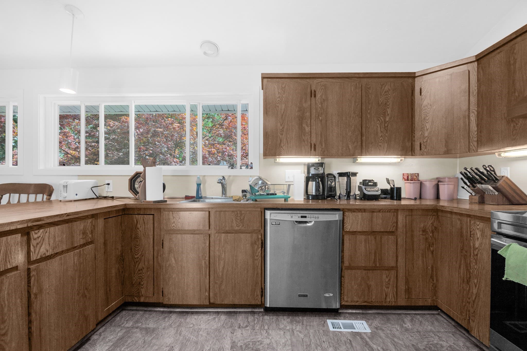 Single Family Residence at 80 Winter St, Ashland MA 01721, Ashland, photo 19 of 39
