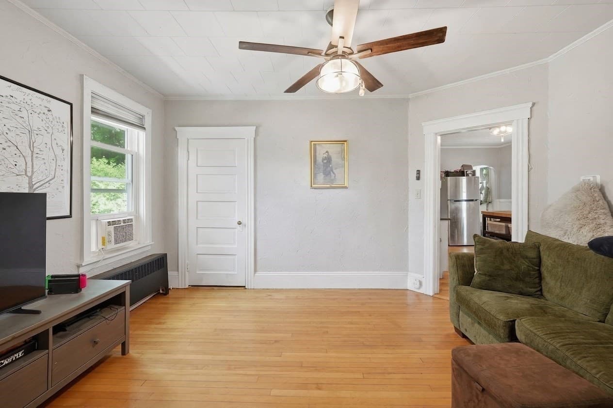 2 Family - 2 Units Up/Down at 1576 Main St, Holden MA 01522, Holden, photo 23 of 33