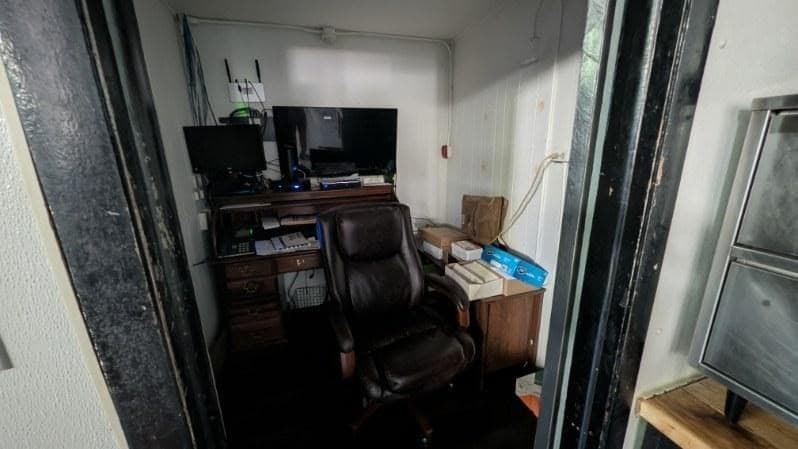 Commercial Sale at 785 Quaker Hwy, Uxbridge MA 01569, Uxbridge, photo 11 of 18