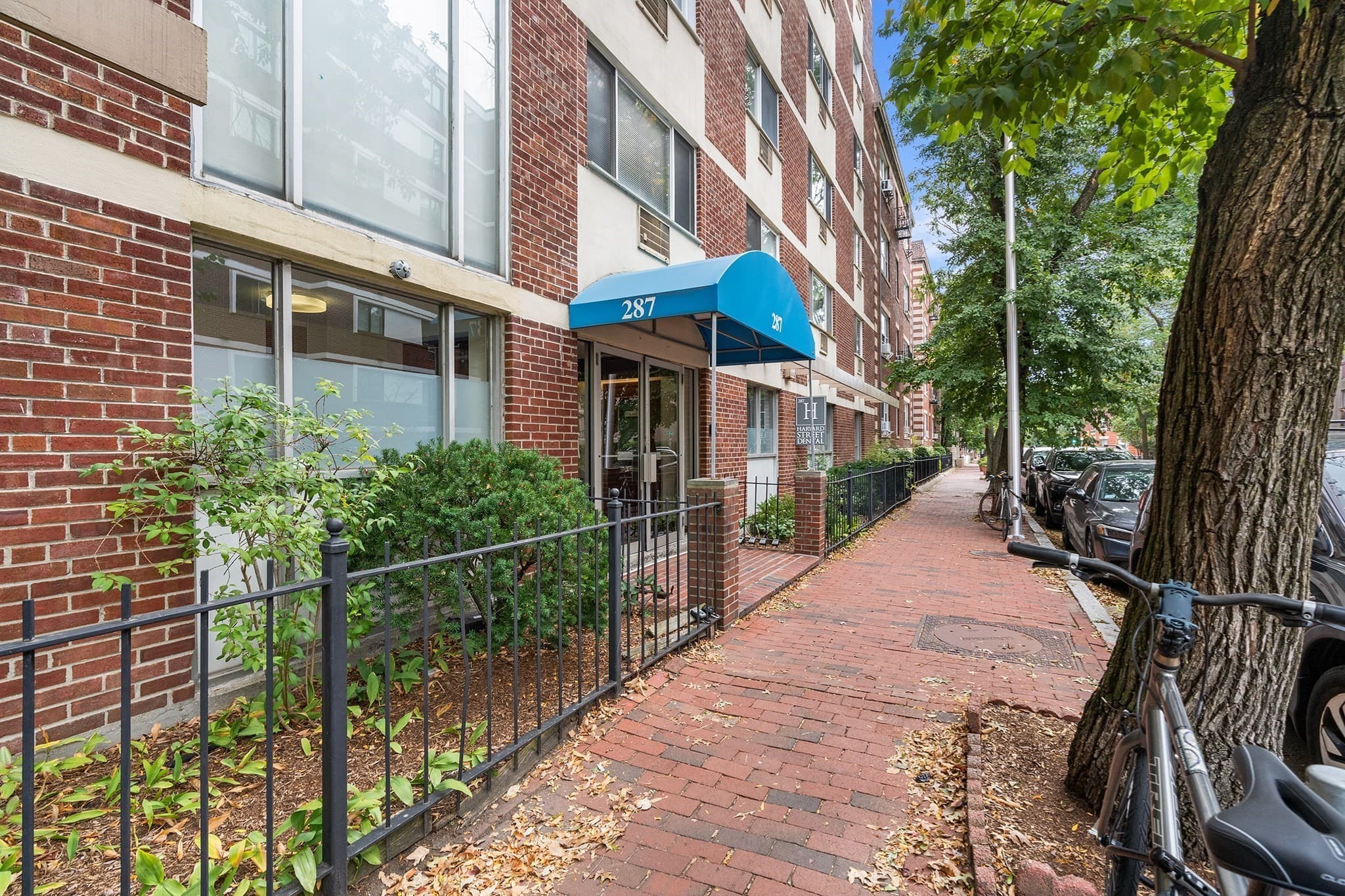Condominium at 287 Harvard St # 26, Cambridge MA 02139, Cambridge, photo 20 of 25