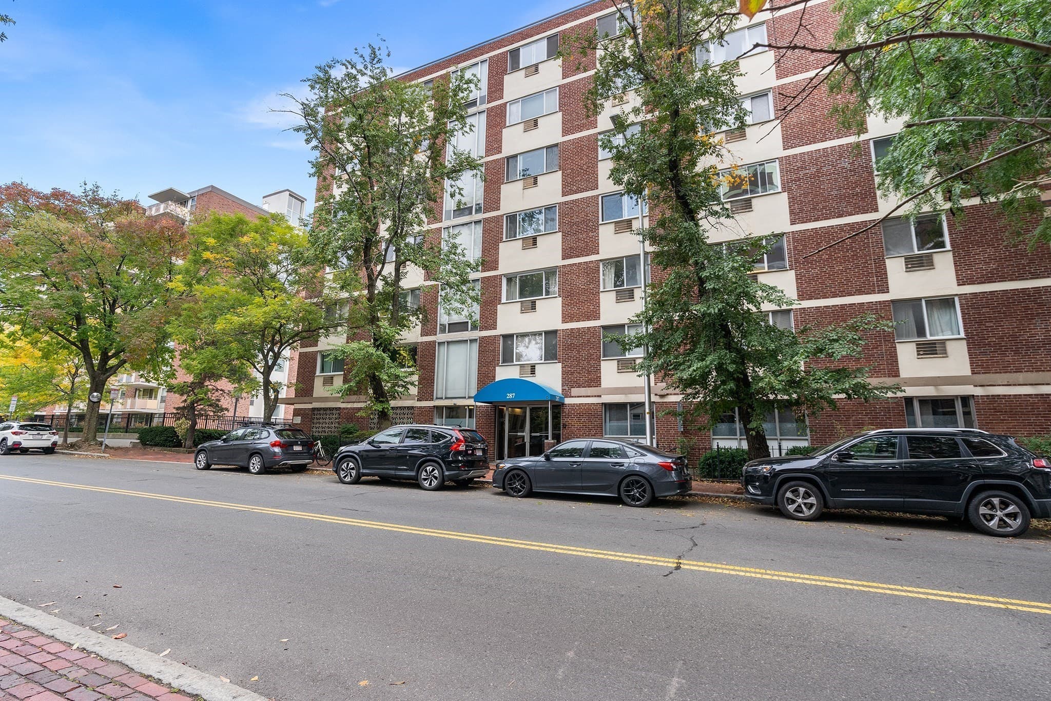 Condominium at 287 Harvard St # 26, Cambridge MA 02139, Cambridge, photo 21 of 25