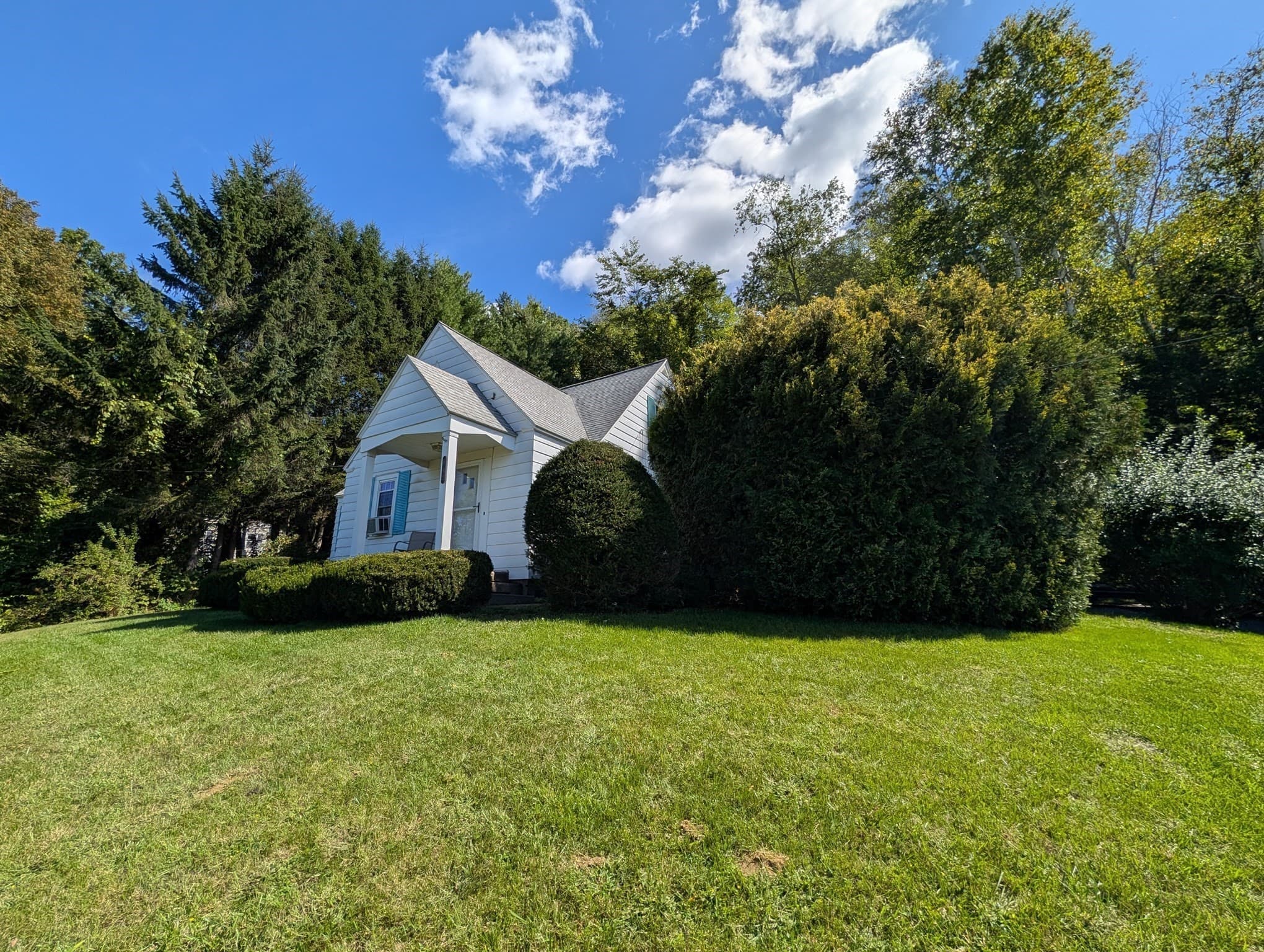 Single Family Residence at 642 Greenfield Road, Deerfield MA 01342, Deerfield, photo 2 of 27