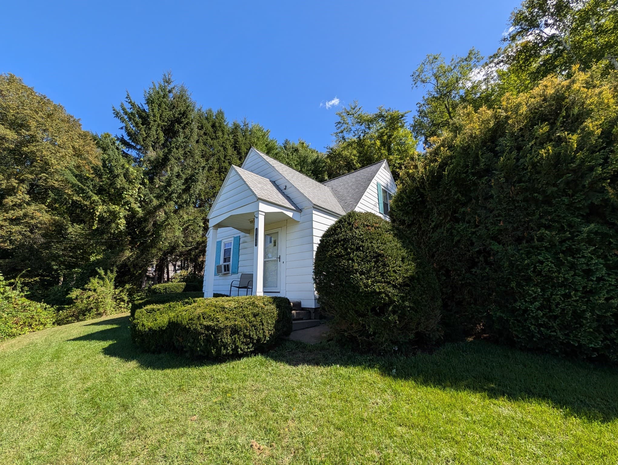Single Family Residence at 642 Greenfield Road, Deerfield MA 01342, Deerfield, photo 7 of 27