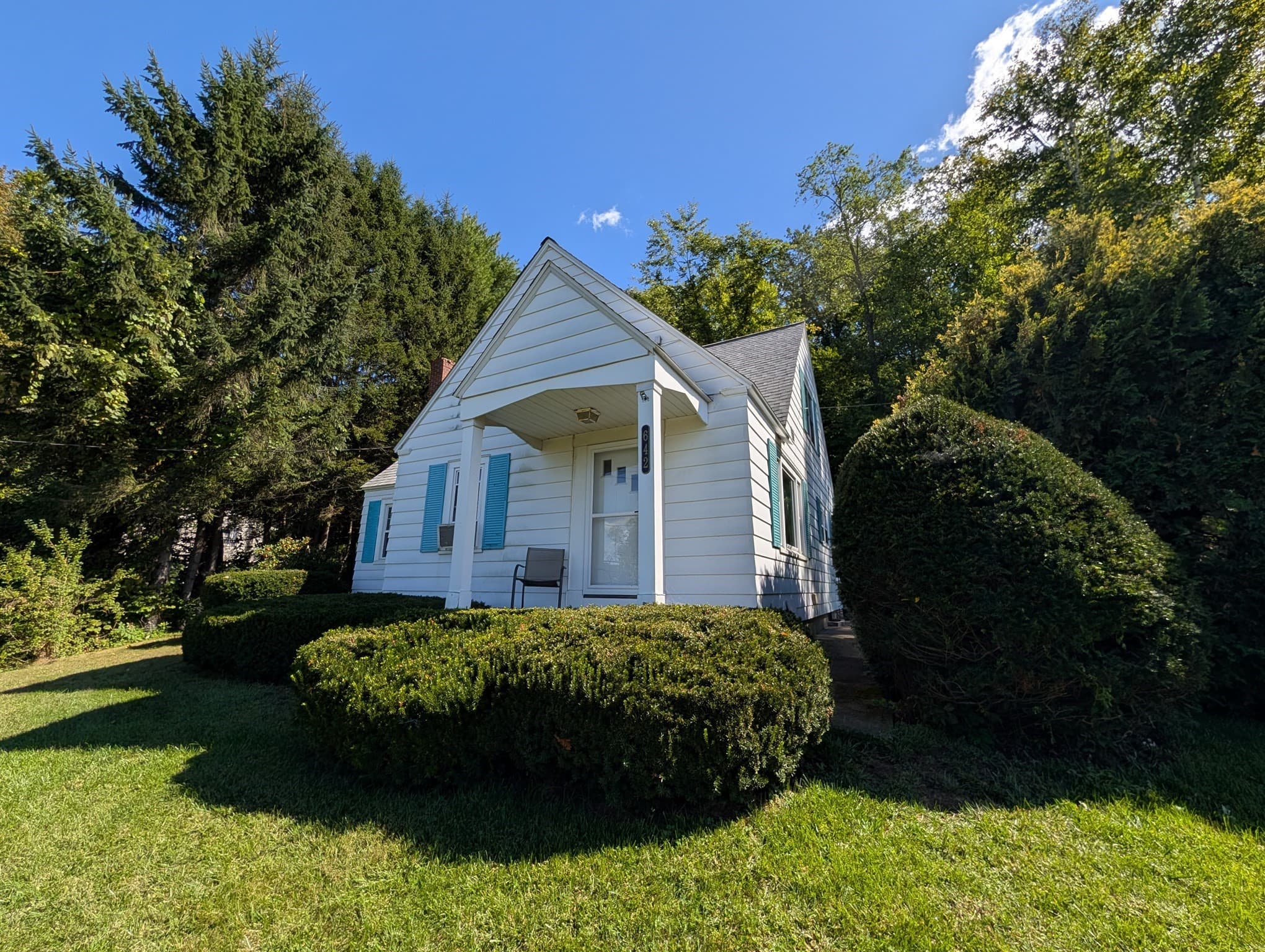 Single Family Residence at 642 Greenfield Road, Deerfield MA 01342, Deerfield, photo 10 of 27
