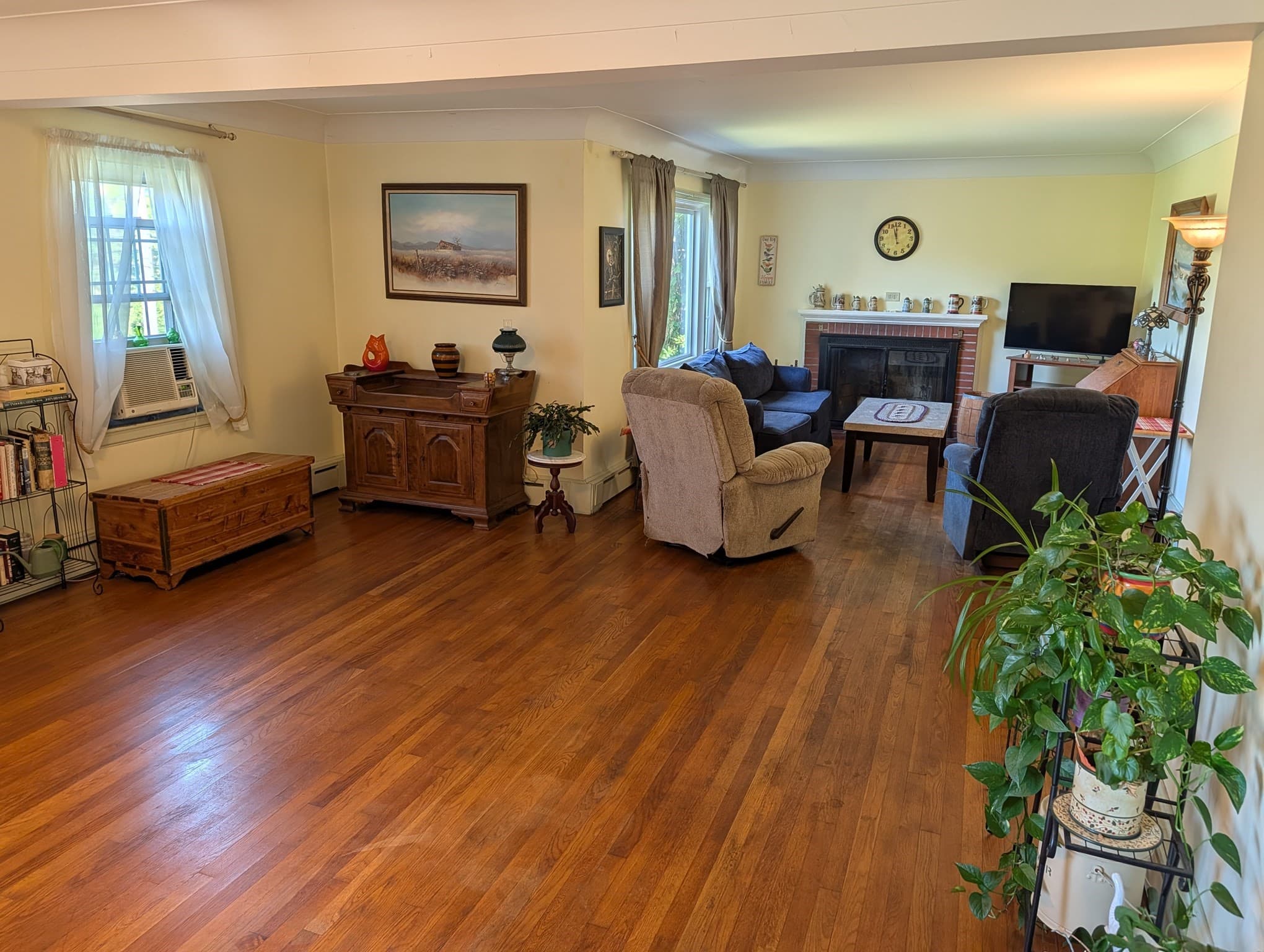 Single Family Residence at 642 Greenfield Road, Deerfield MA 01342, Deerfield, photo 18 of 27