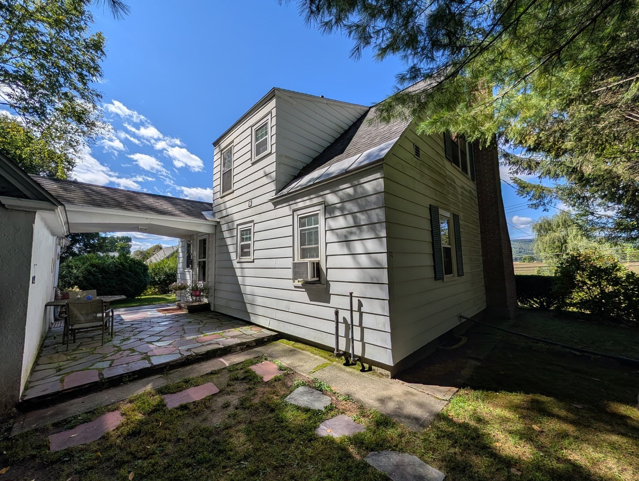 Single Family Residence at 642 Greenfield Road, Deerfield MA 01342, Deerfield, photo 4 of 27