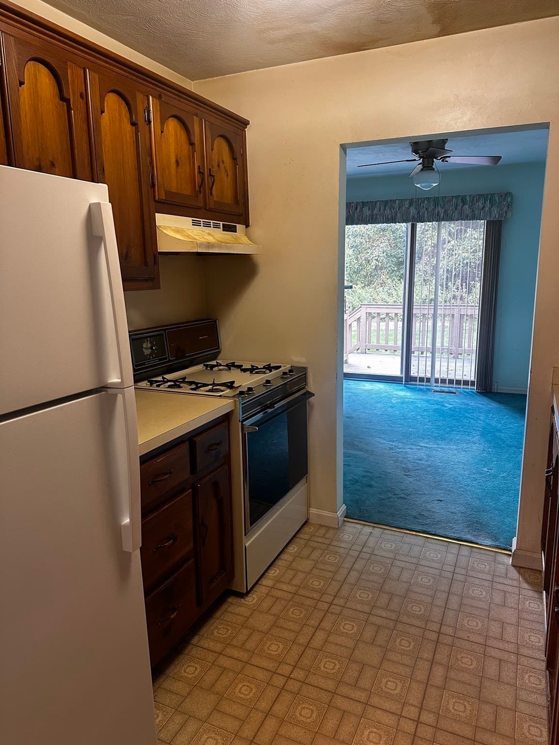 Condominium at 45 Washington Street # 45, Methuen MA 01844, Methuen, photo 6 of 11