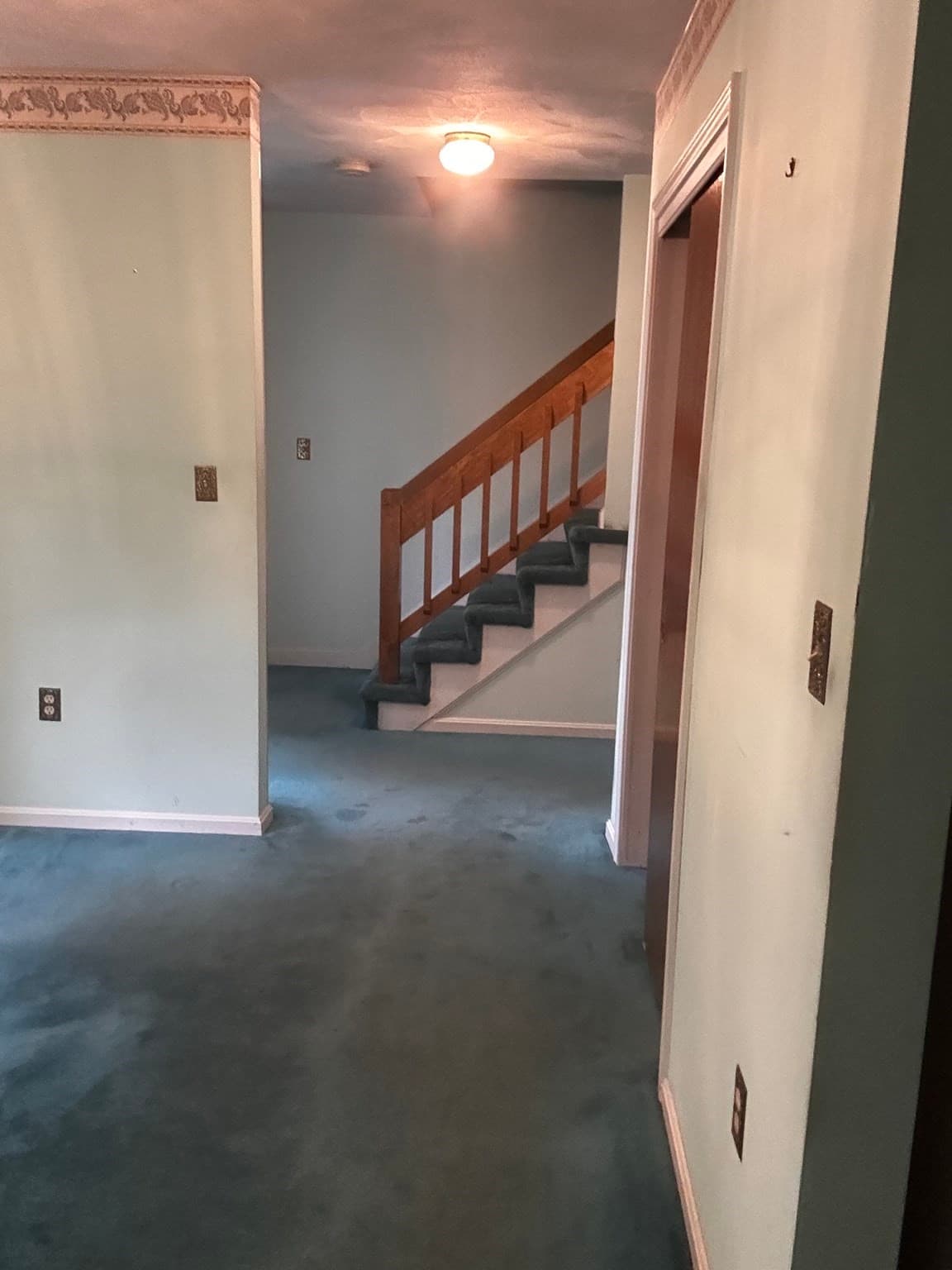 Condominium at 45 Washington Street # 45, Methuen MA 01844, Methuen, photo 5 of 11