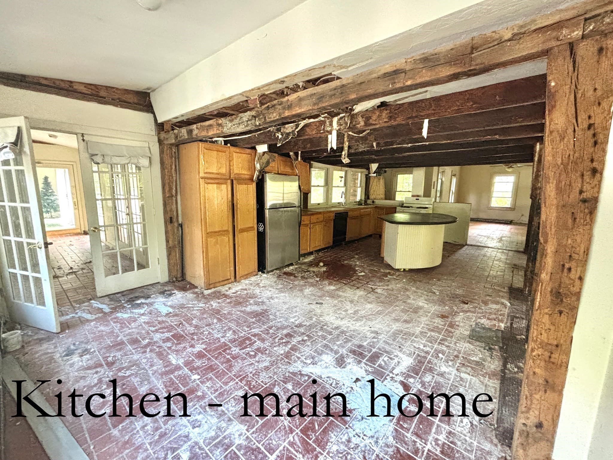 2 Family - 2 Units Side by Side at 279 Oldham St, Pembroke MA 02359, Pembroke, photo 2 of 42