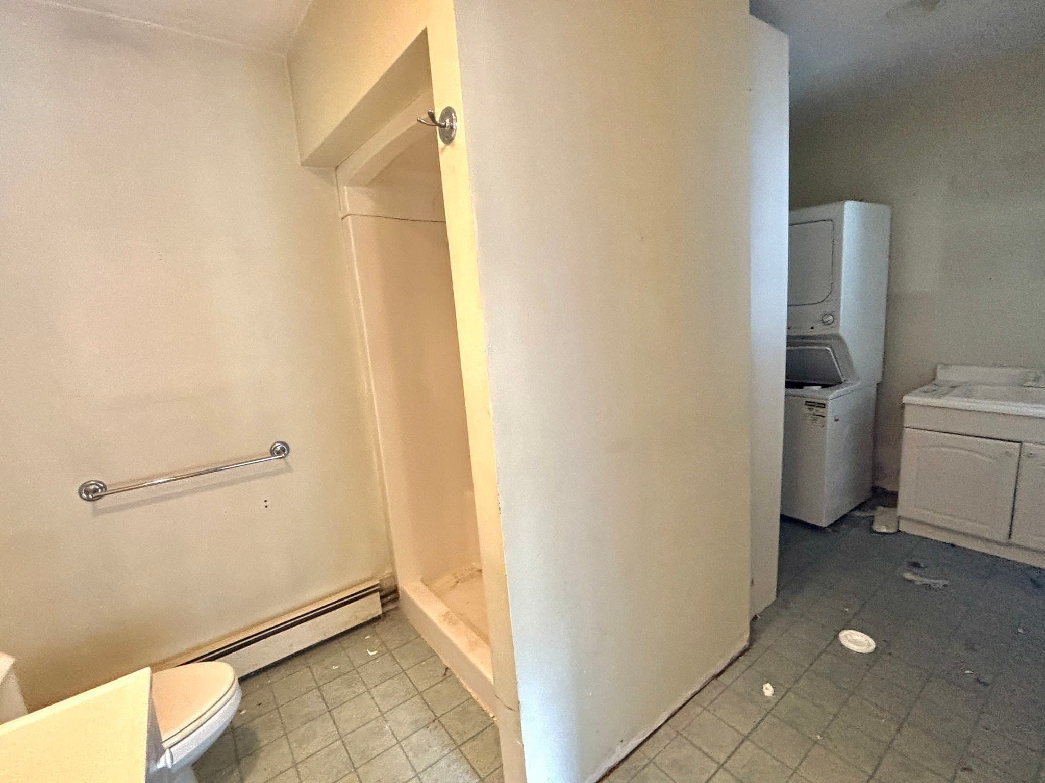 2 Family - 2 Units Side by Side at 279 Oldham St, Pembroke MA 02359, Pembroke, photo 22 of 42