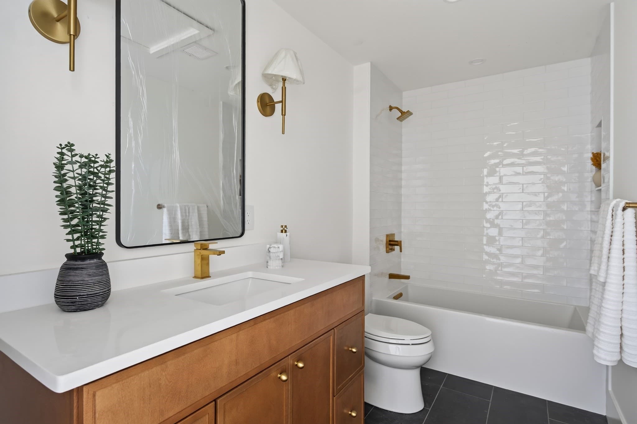 5-9 Family at 4471 Washington St., Boston MA 02131, Boston, photo 12 of 13