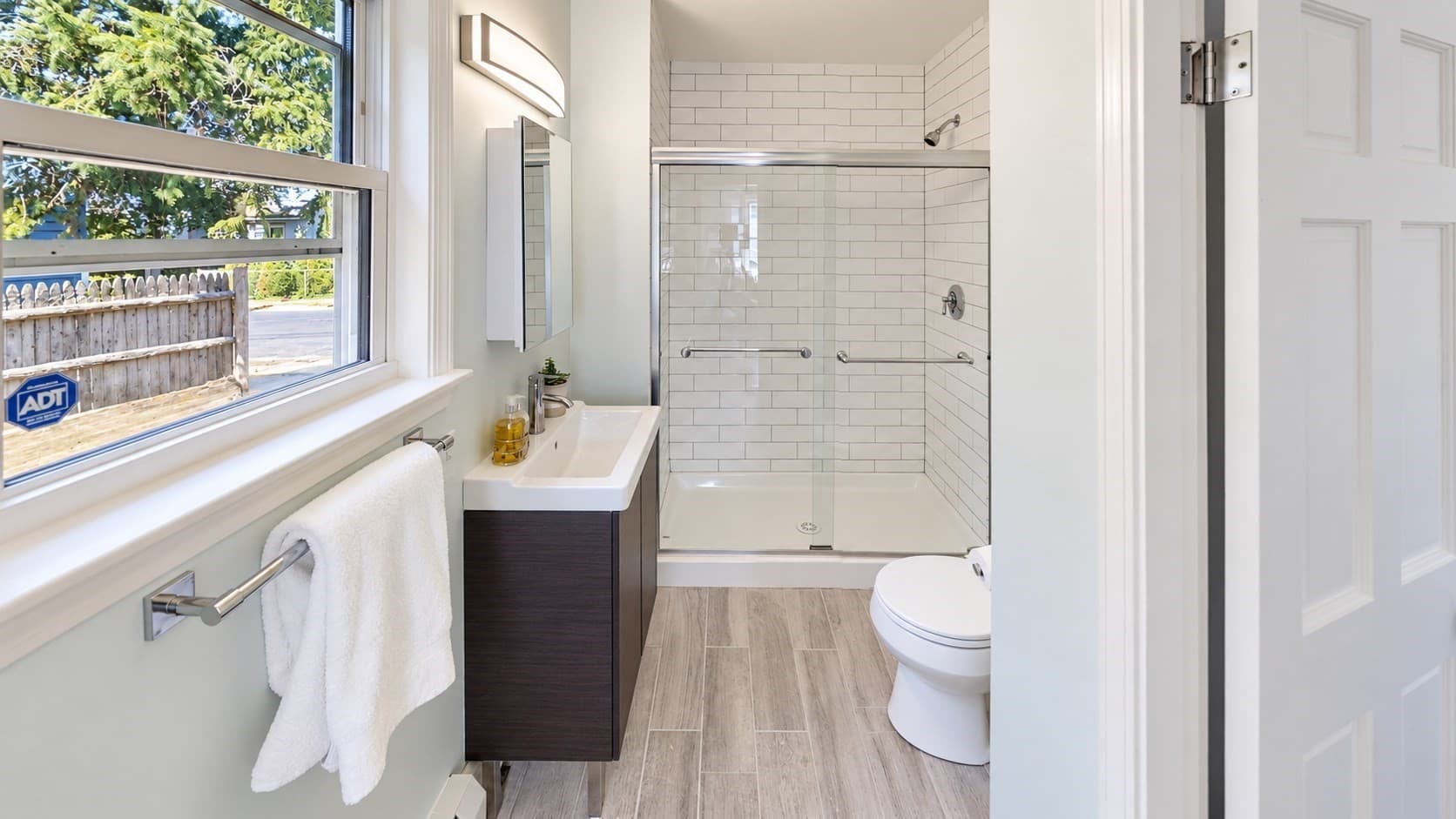 Condominium at 836 Canterbury St. # 1R, Boston MA 02131, Boston, photo 7 of 9