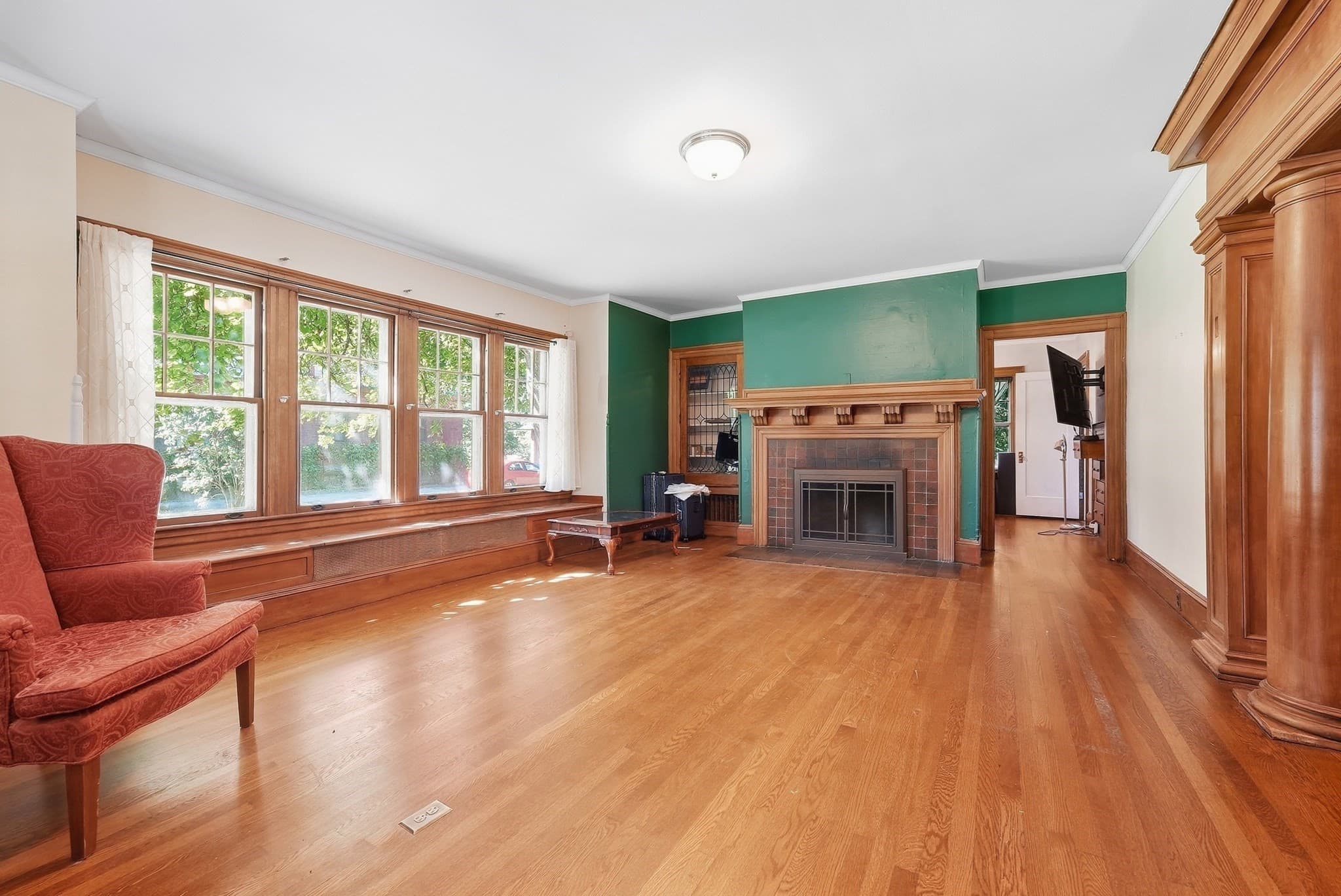 Single Family Residence at 98 Bellevue Ave, Springfield MA 01108, Springfield, photo 16 of 33