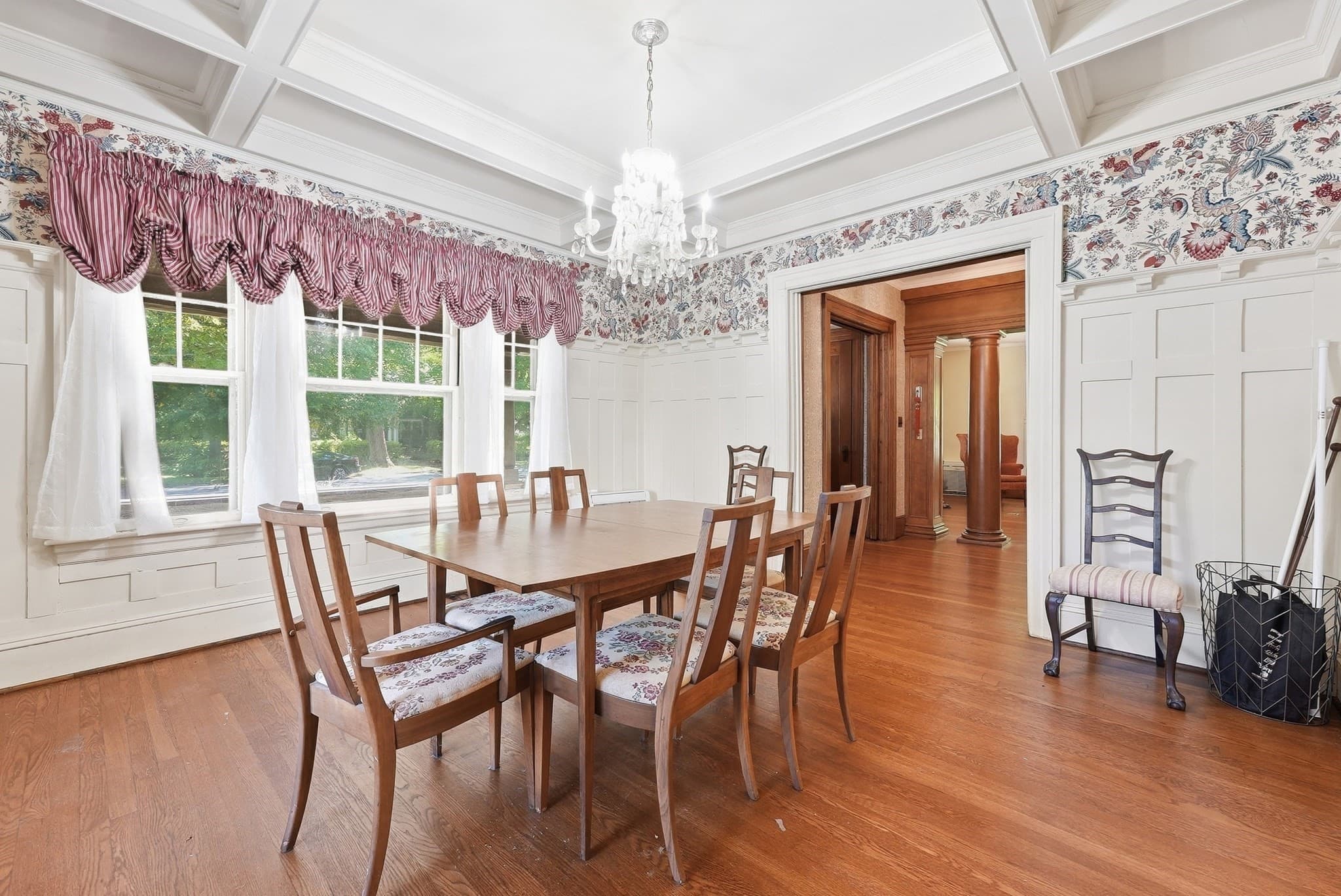Single Family Residence at 98 Bellevue Ave, Springfield MA 01108, Springfield, photo 14 of 33