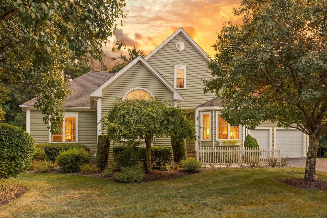 36 Shannon Marie Way, Easton MA 02356