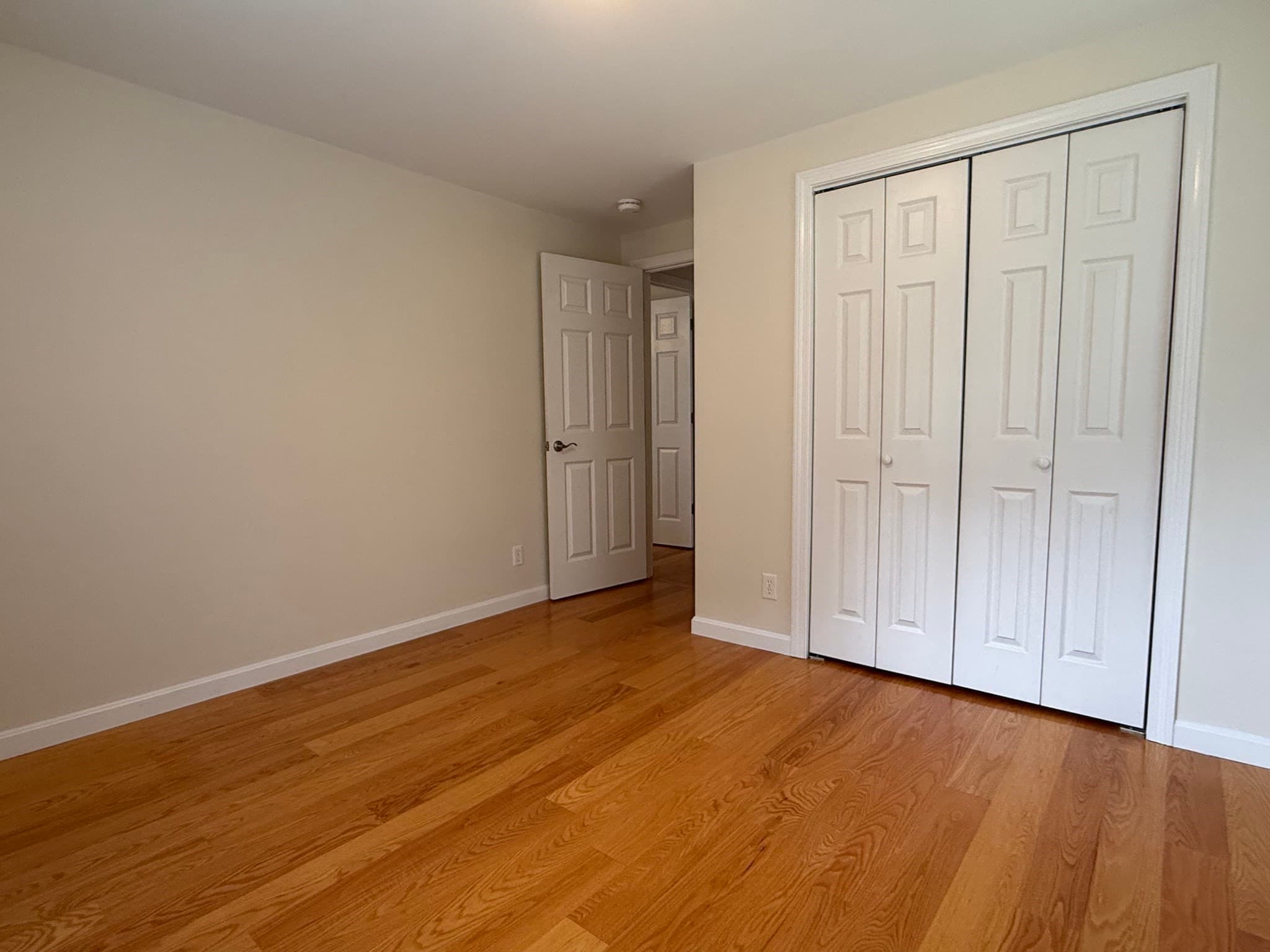 Single Family Residence at 823 Moore Rd, New Braintree MA 01531, New Braintree, photo 13 of 21