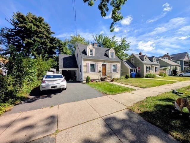 Single Family Residence at 49 Carew Terrace, Springfield MA 01104, Springfield, photo 3 of 17