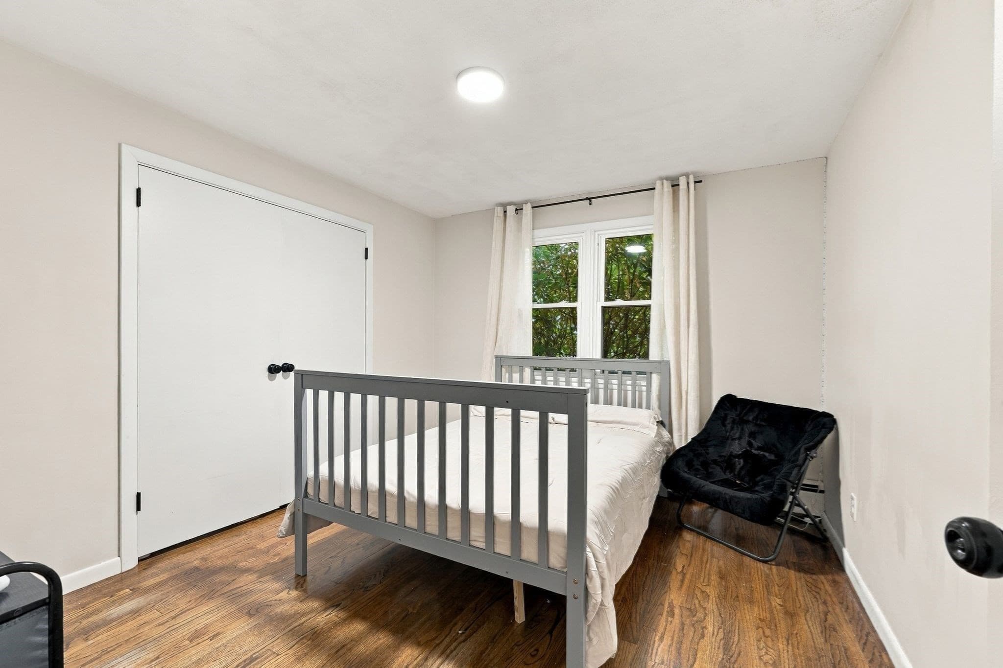 Single Family Residence at 17 Oakridge St, Ludlow MA 01056, Ludlow, photo 17 of 33