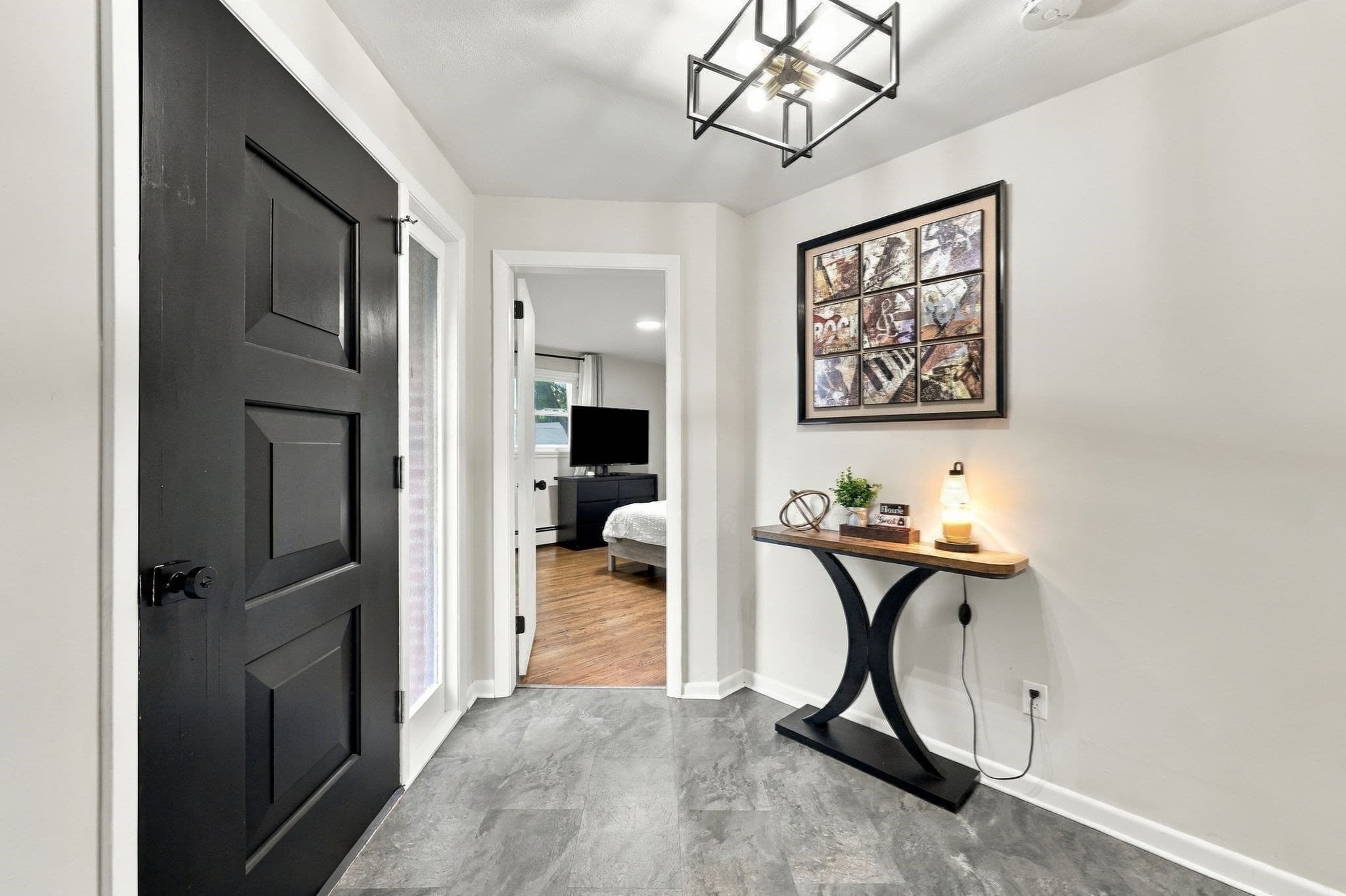 Single Family Residence at 17 Oakridge St, Ludlow MA 01056, Ludlow, photo 14 of 33