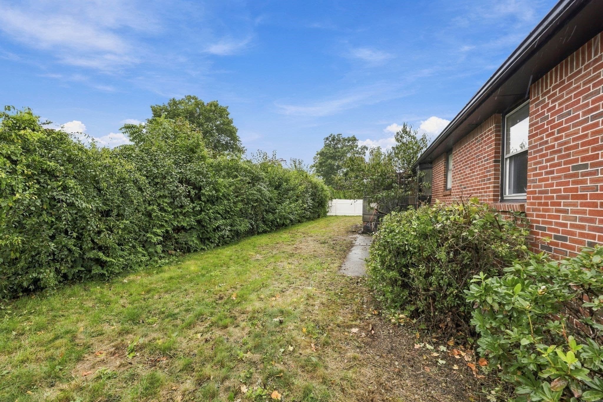 Single Family Residence at 17 Oakridge St, Ludlow MA 01056, Ludlow, photo 31 of 33