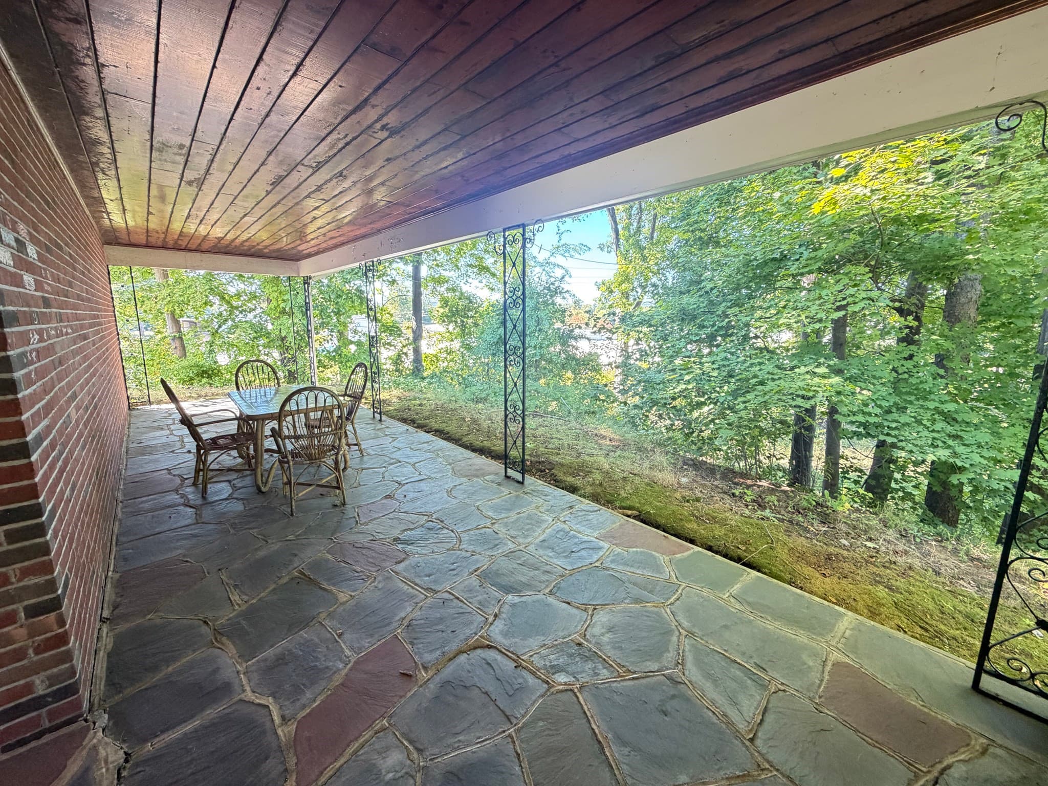 Single Family Residence at 602 Bernardston Rd, Greenfield MA 01301, Greenfield, photo 5 of 24