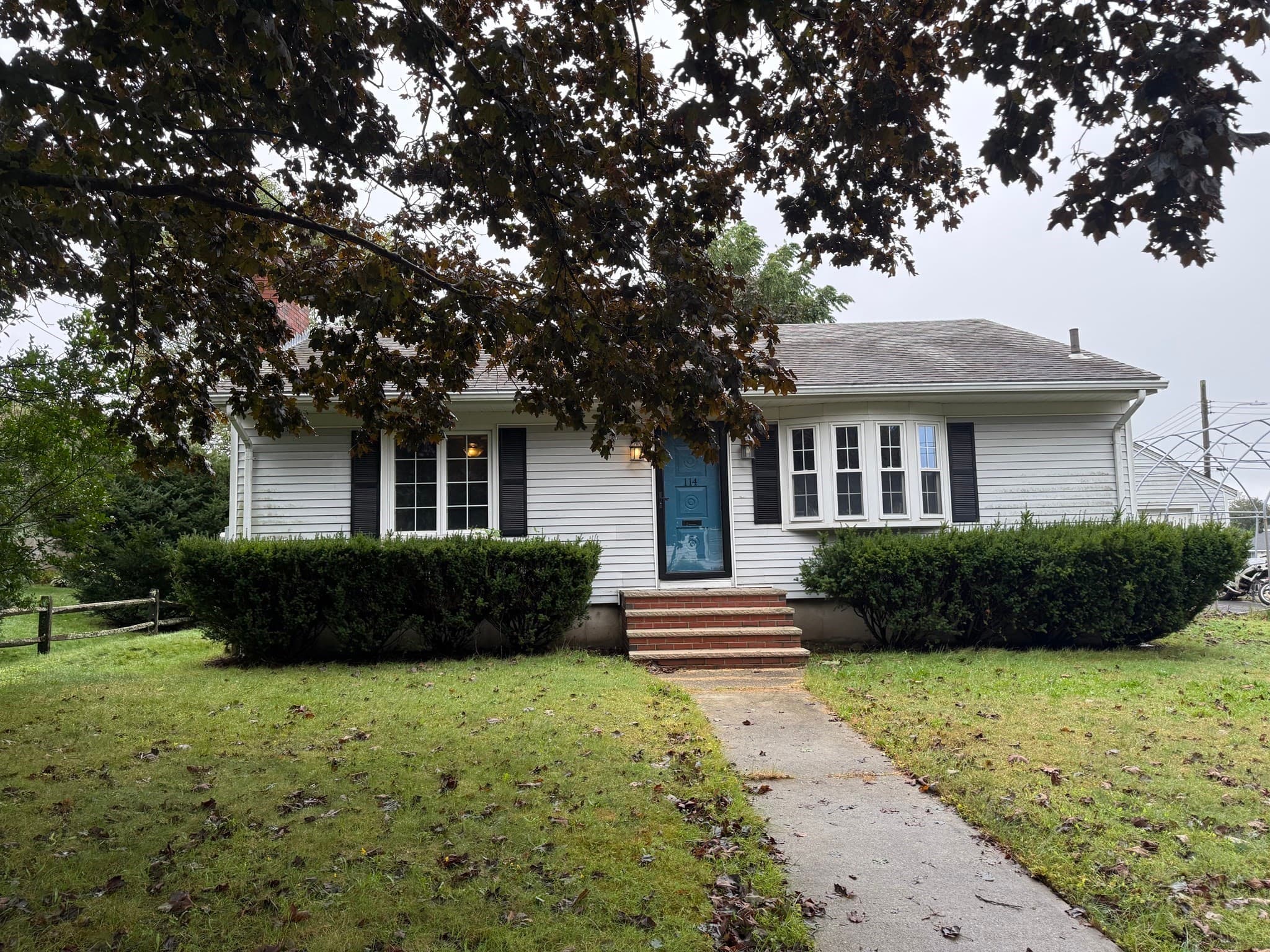 Single Family Residence at 114 Rockway St, New Bedford MA 02740, New Bedford, photo 5 of 13