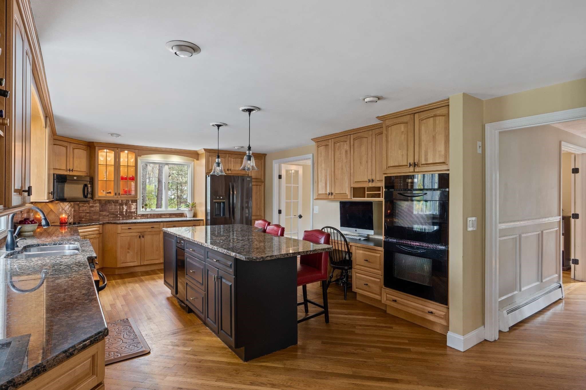 Single Family Residence at 8 Greybirch Rd, Andover MA 01810, Andover, photo 16 of 42
