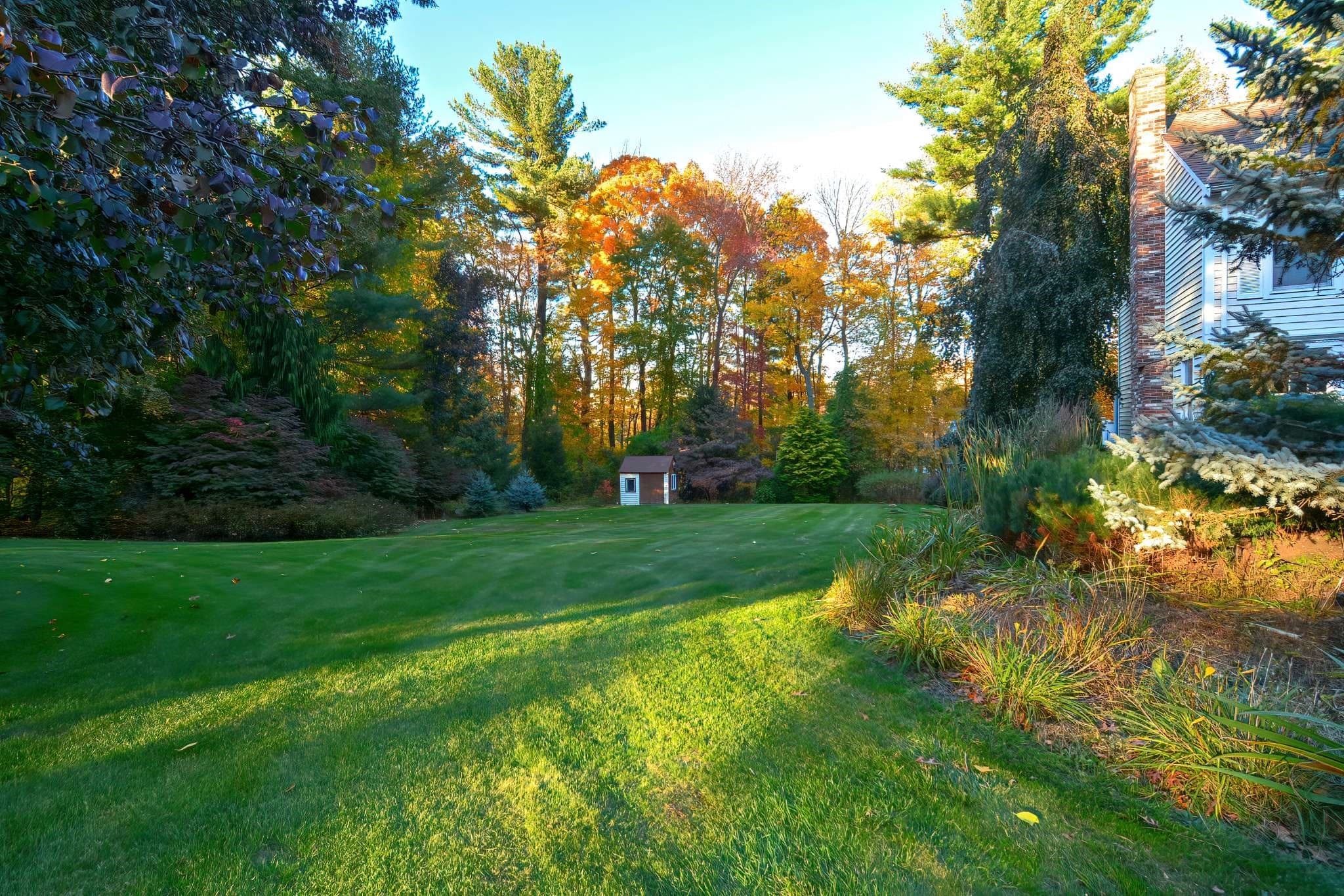 Single Family Residence at 8 Greybirch Rd, Andover MA 01810, Andover, photo 10 of 42