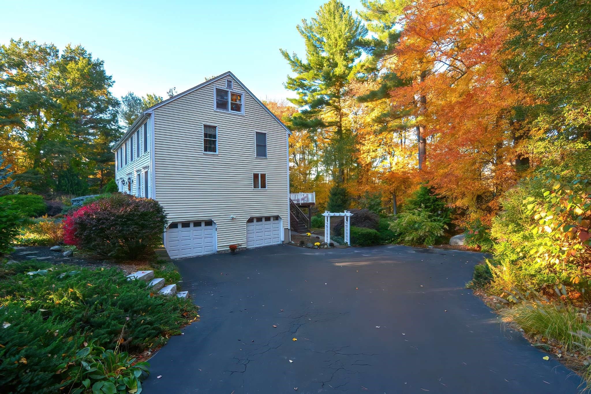Single Family Residence at 8 Greybirch Rd, Andover MA 01810, Andover, photo 18 of 42