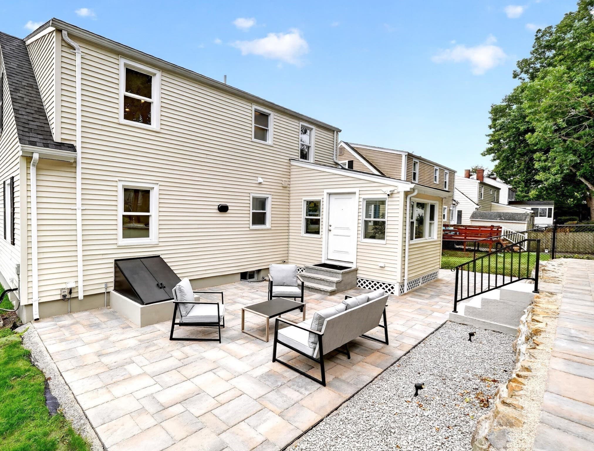 Single Family Residence at 107 Woodley Ave, Boston MA 02132, Boston, photo 34 of 38